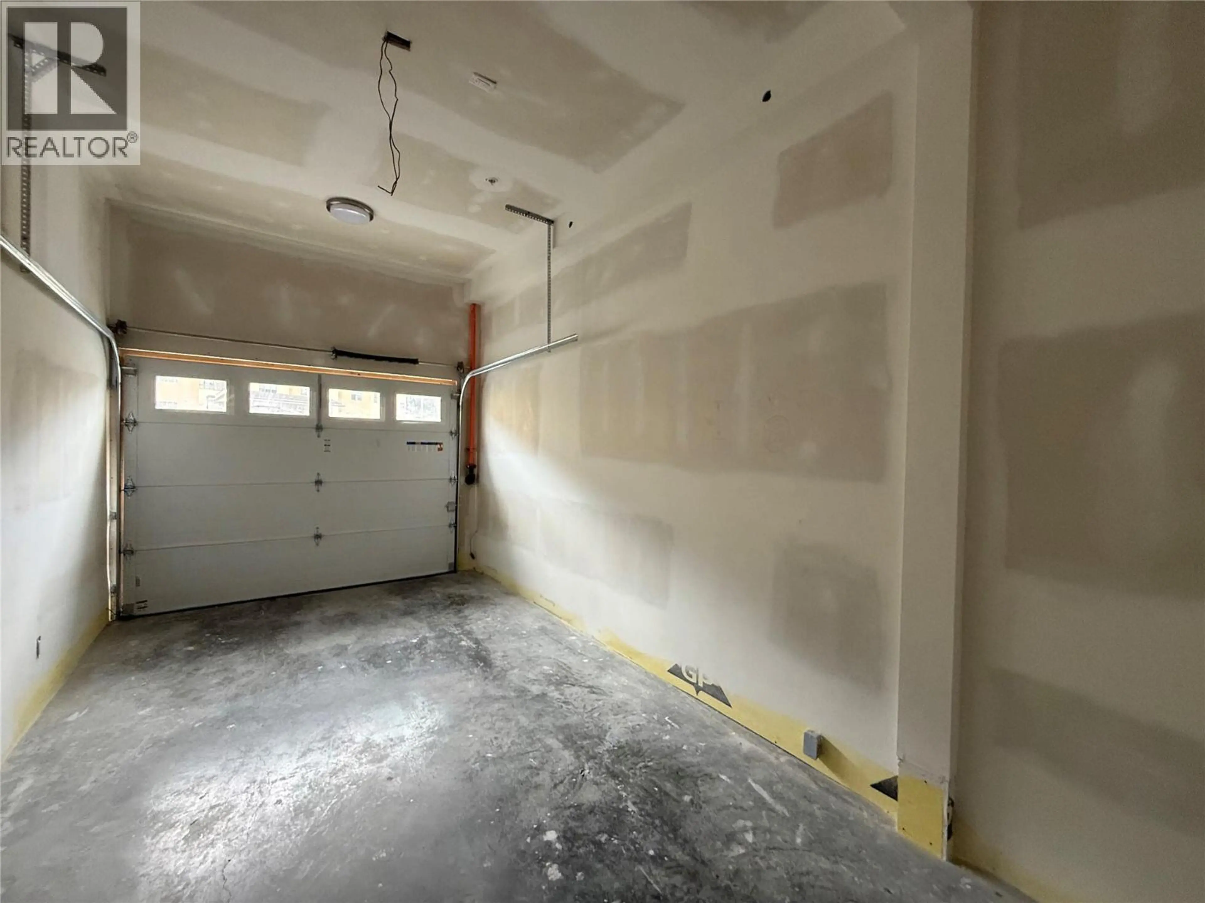 Property at #104 937 SPILLWAY ROAD, Oliver, BC