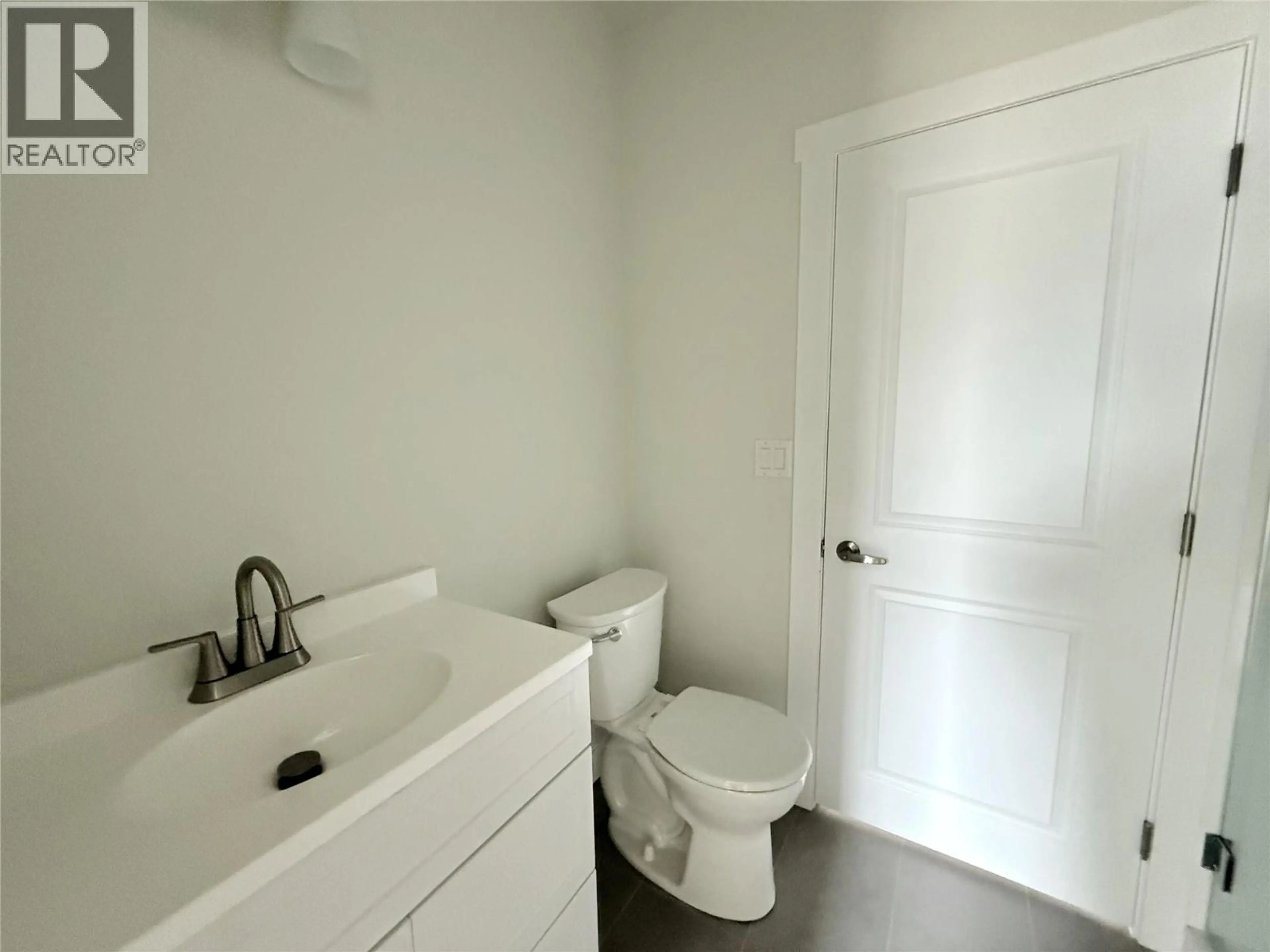 Property at #104 937 SPILLWAY ROAD, Oliver, BC