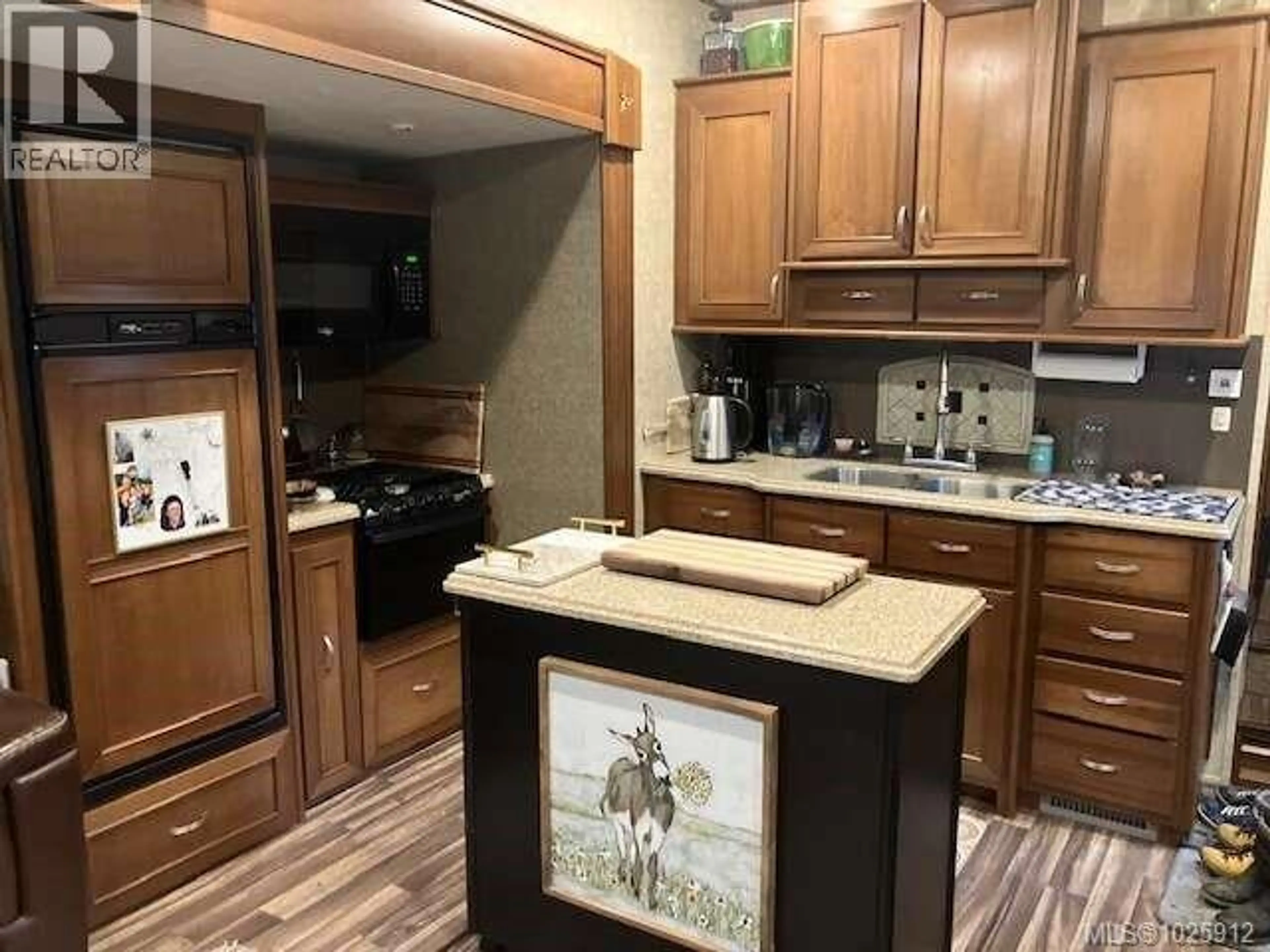 Property at #63 6050 ISLAND HWY W, Qualicum Beach, BC