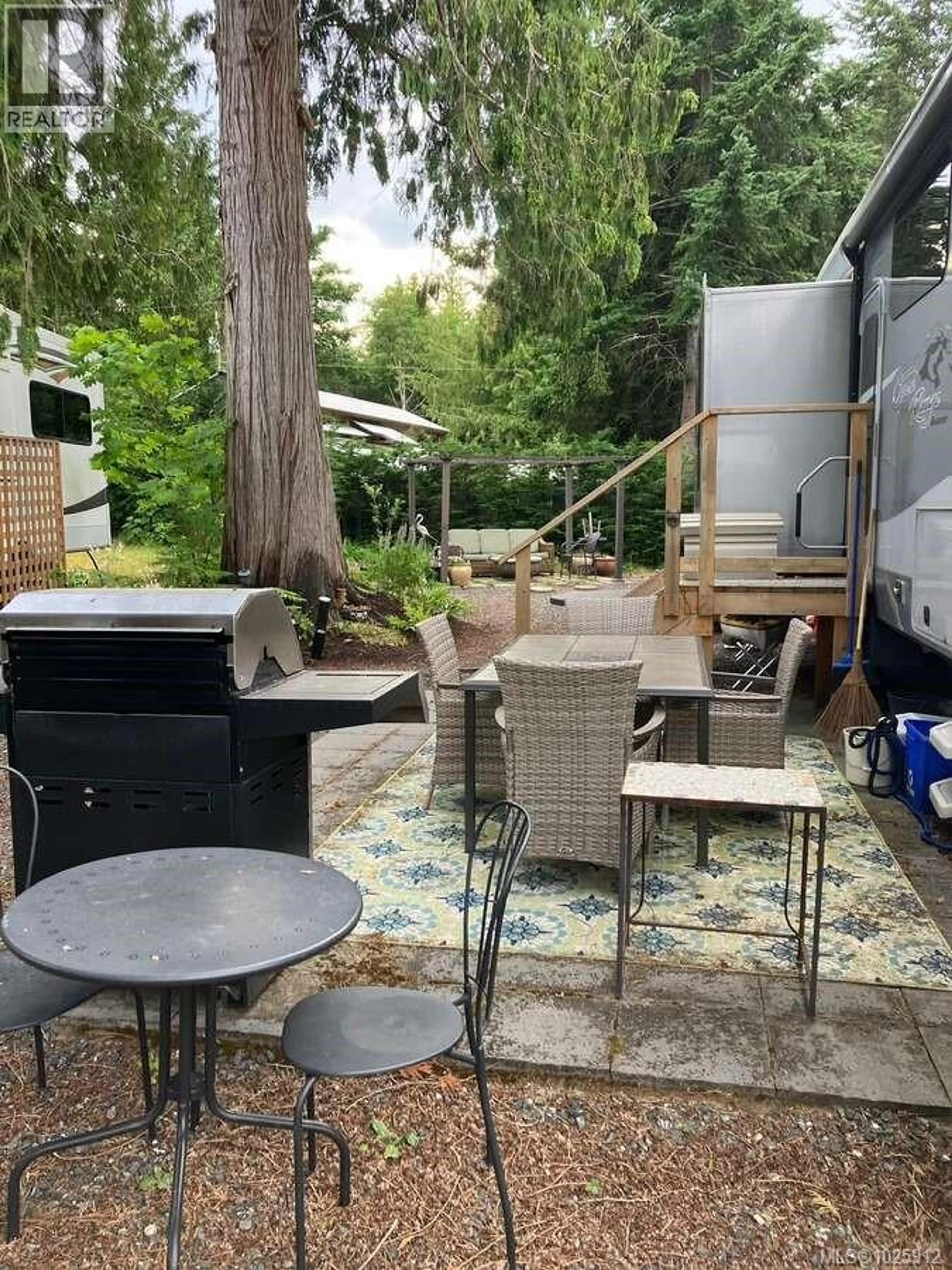 Property at #63 6050 ISLAND HWY W, Qualicum Beach, BC