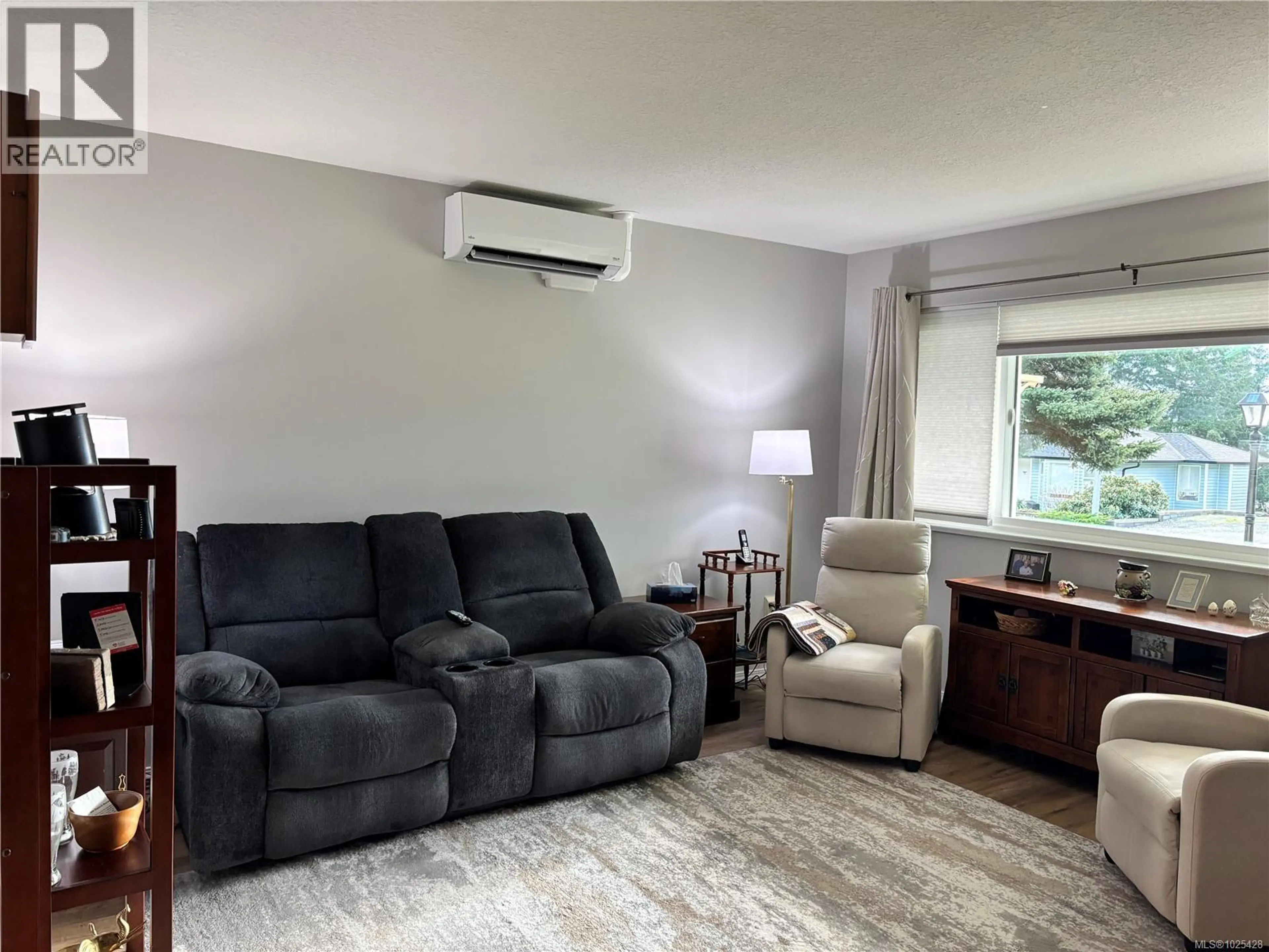 Property at 419 DONNER DR, Gold River, BC