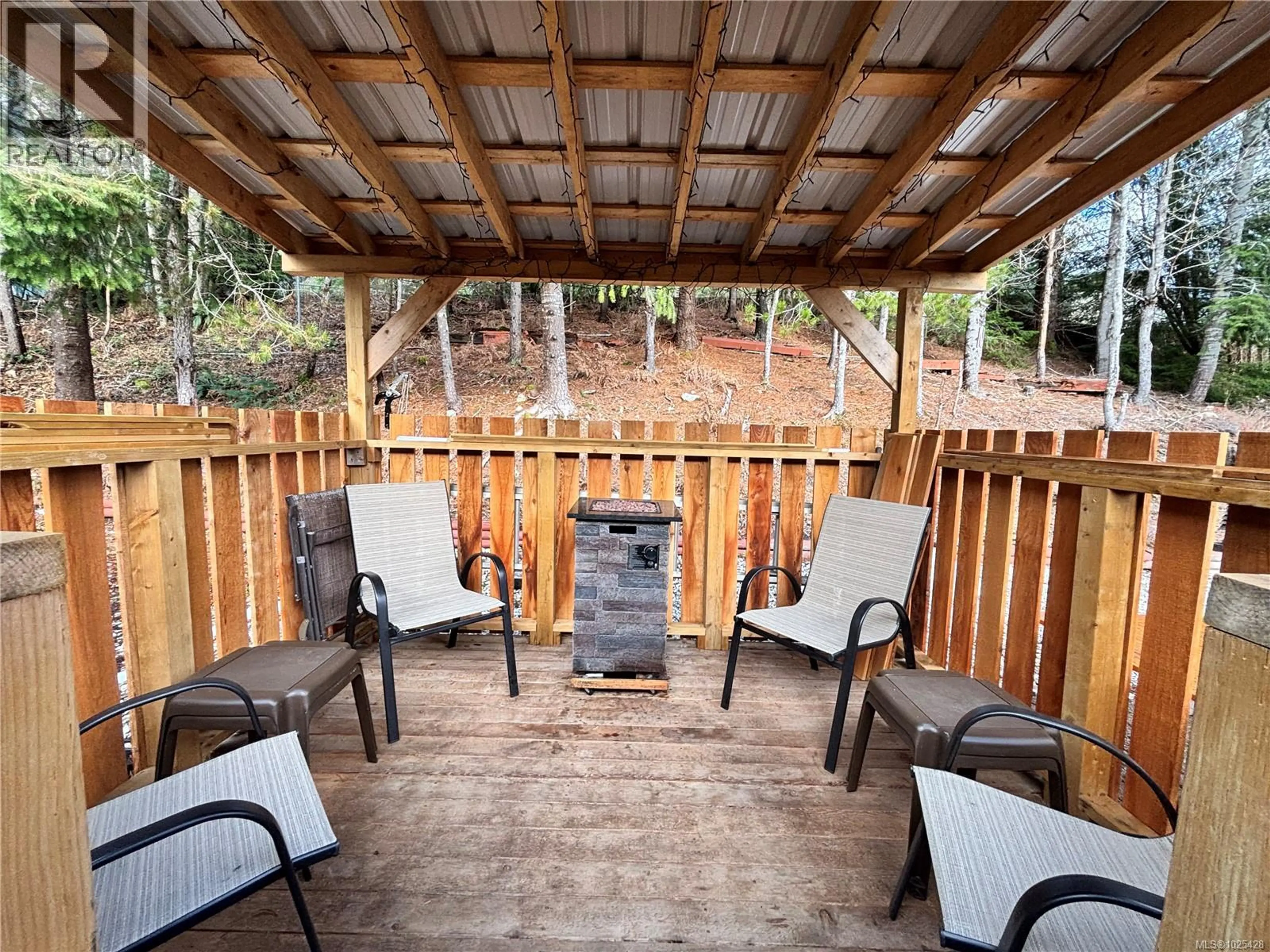 Property at 419 DONNER DR, Gold River, BC