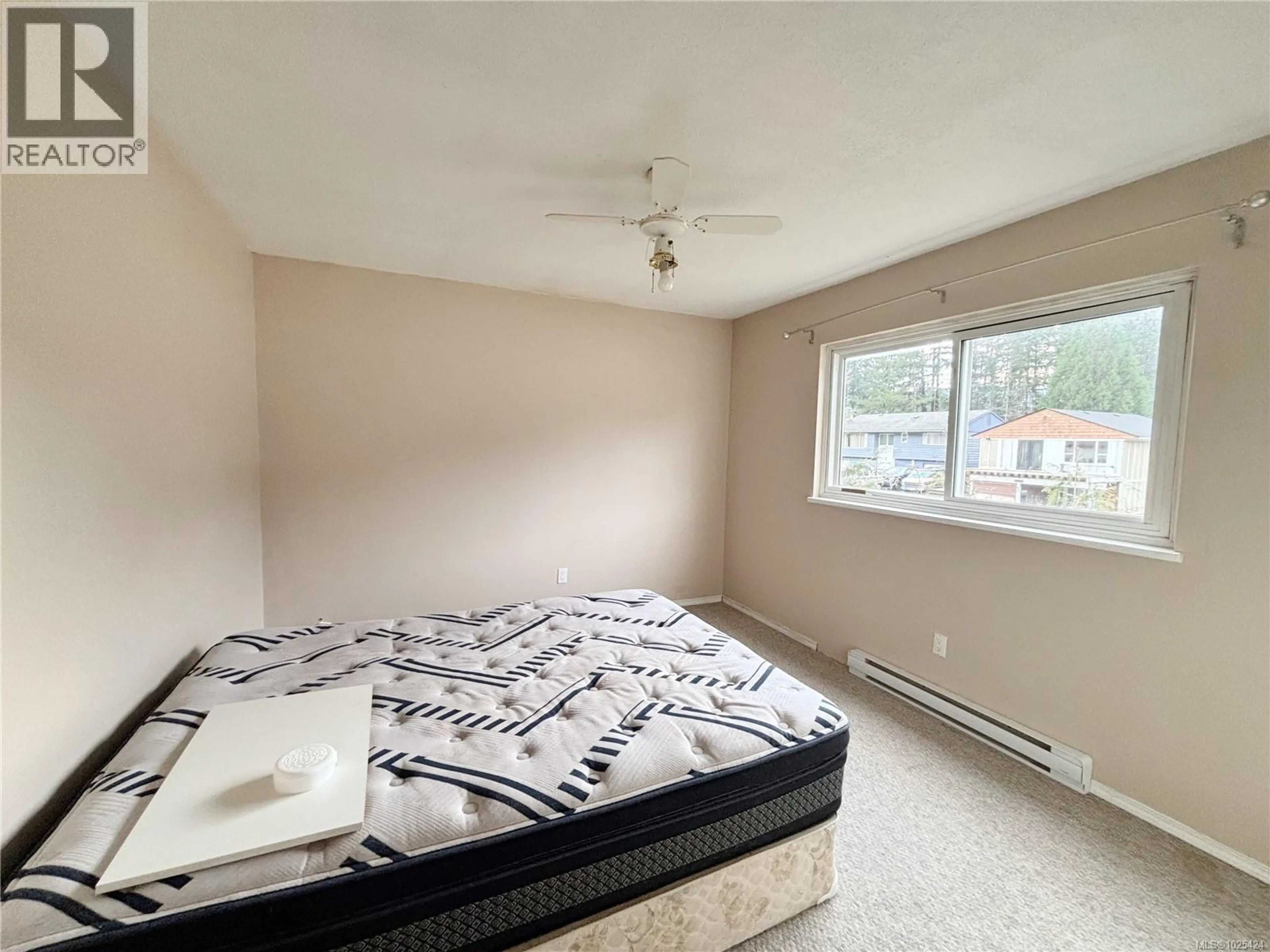 Property at 649 NIMPKISH DR, Gold River, BC