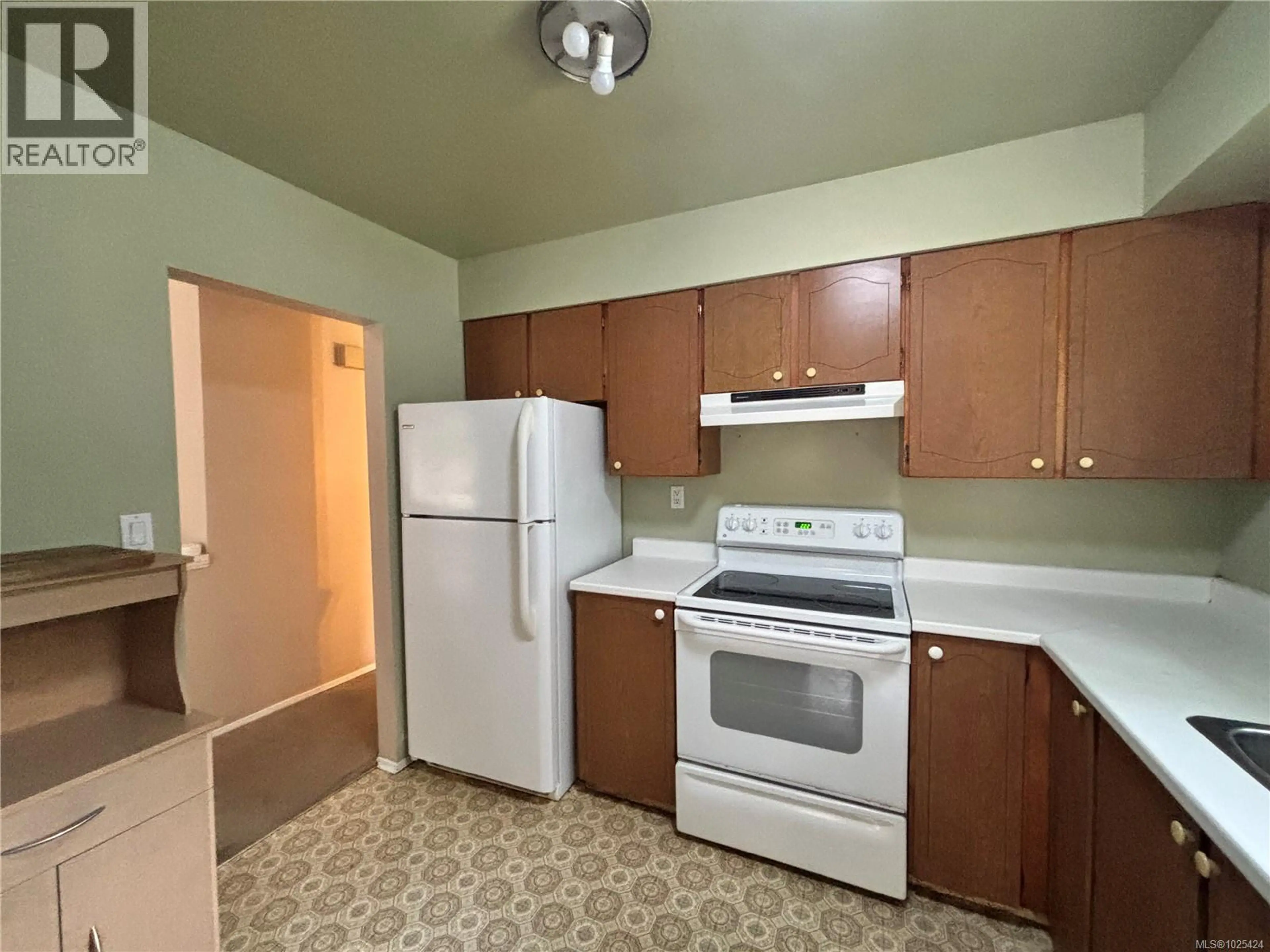 Property at 649 NIMPKISH DR, Gold River, BC