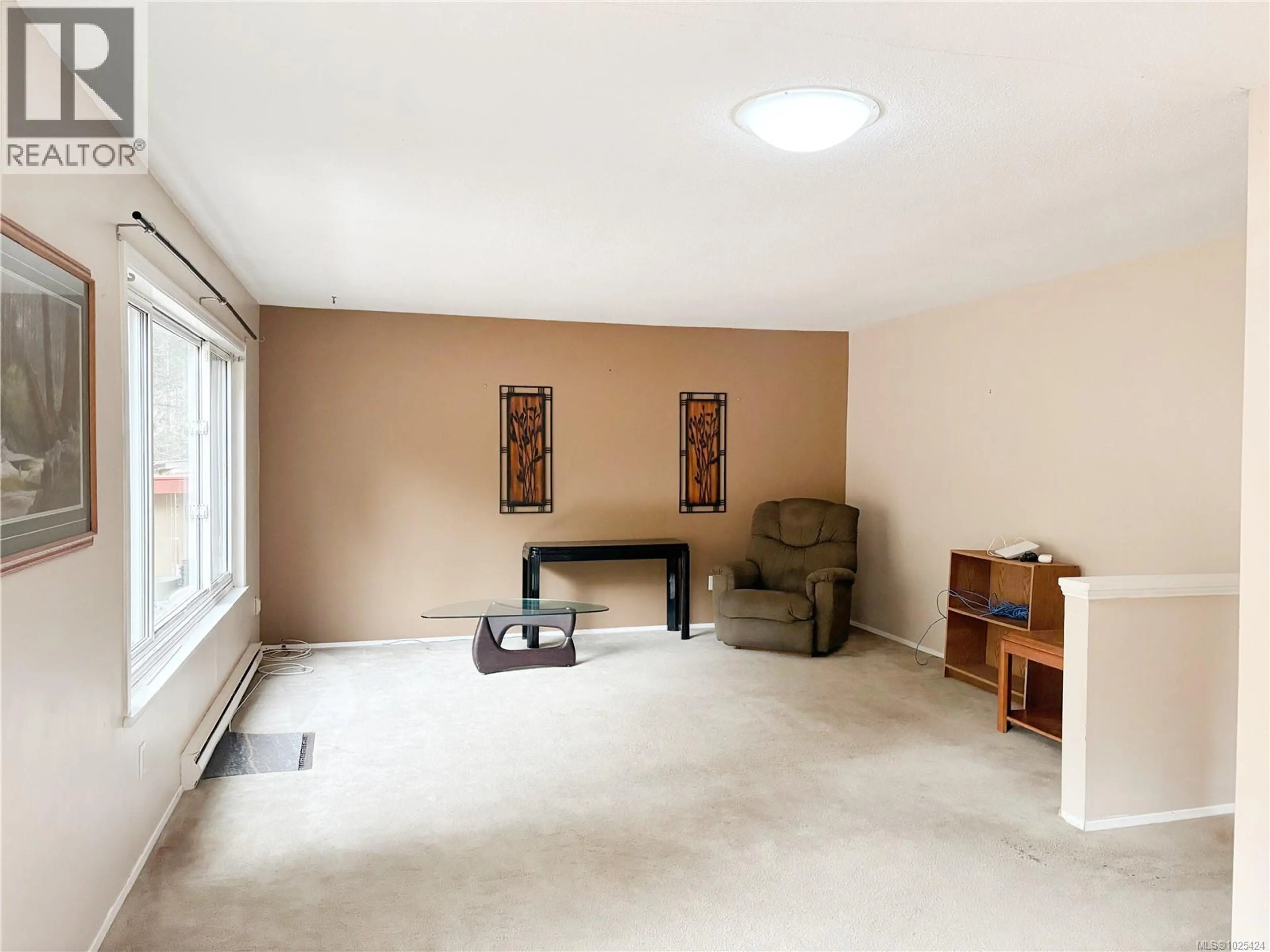 Property at 649 NIMPKISH DR, Gold River, BC