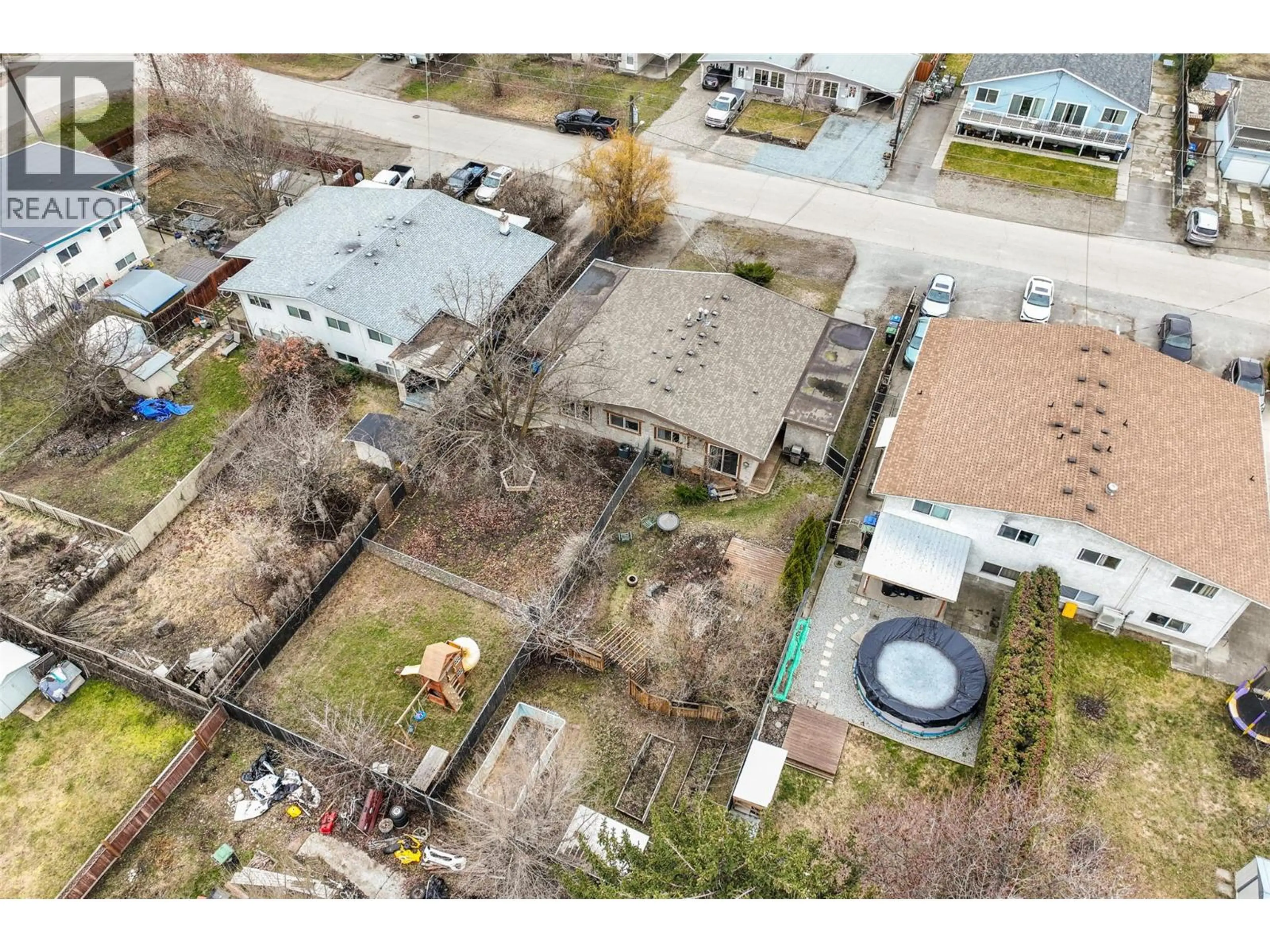 Property at 458-460 KEITHLEY ROAD, Kelowna, BC