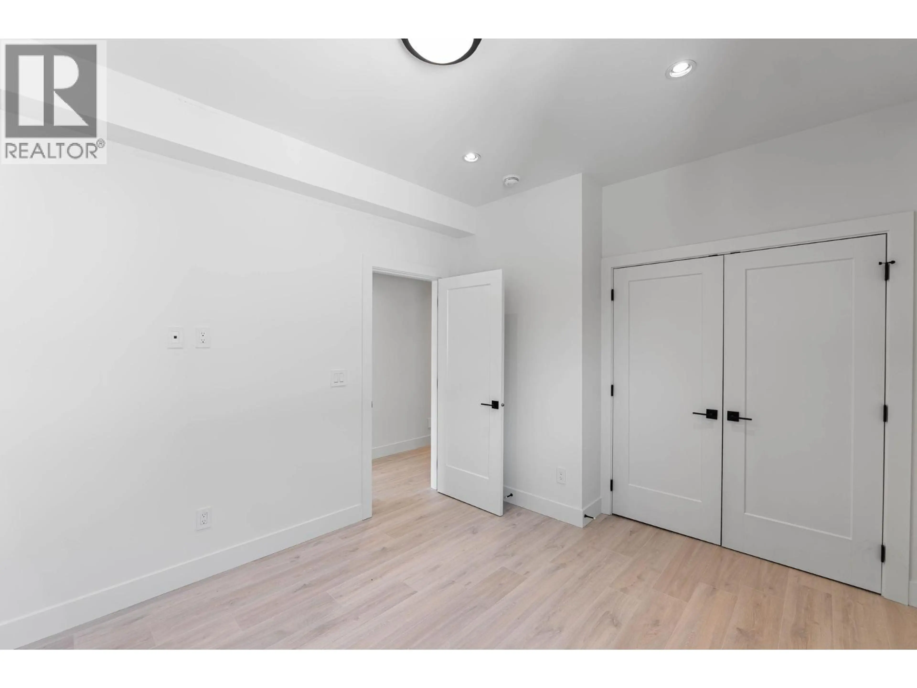 Property at #4 840 GRENFELL AVENUE LOT# 4, Kelowna, BC