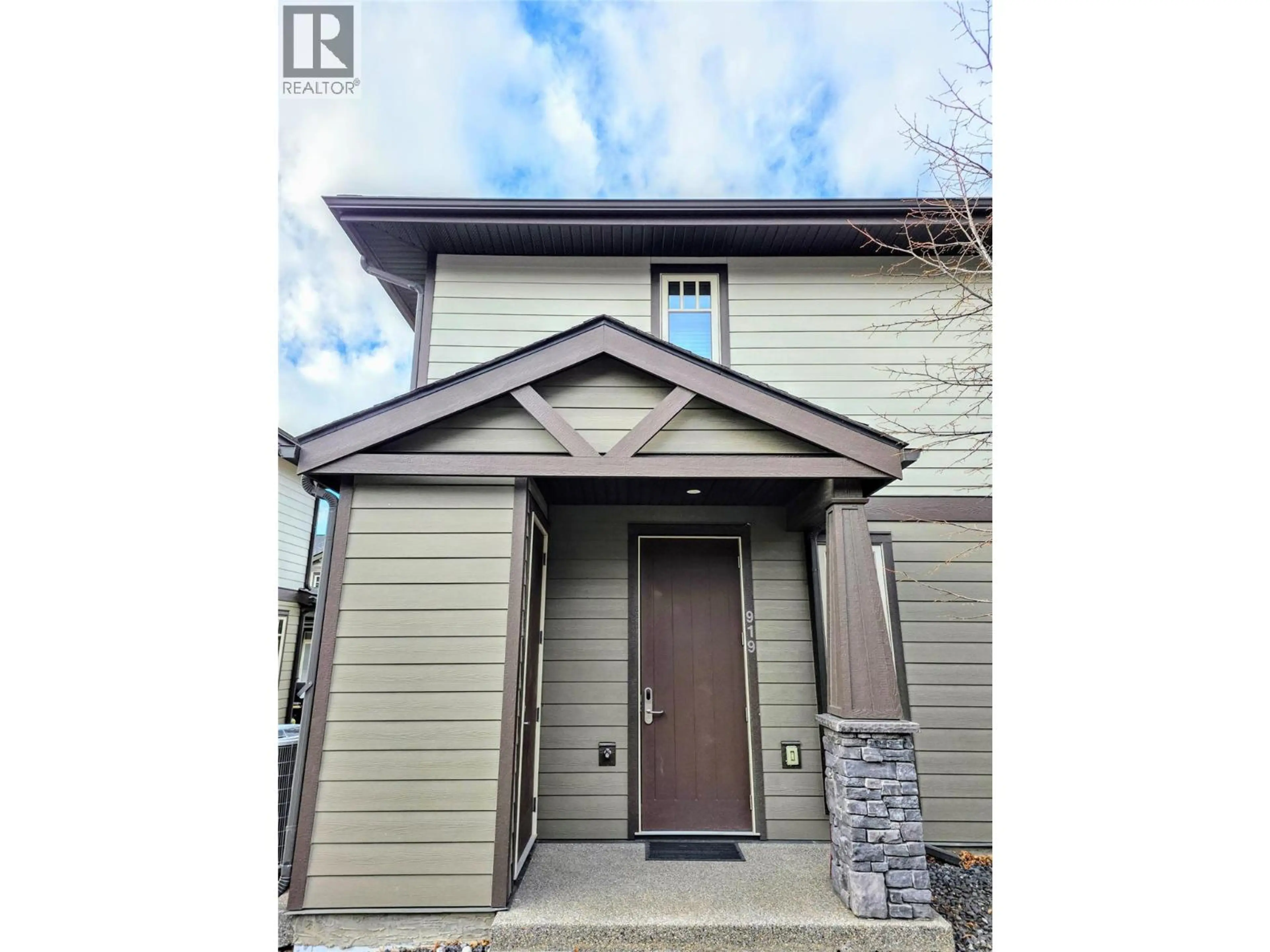 Property at #919 900 BIGHORN BOULEVARD, Radium Hot Springs, BC