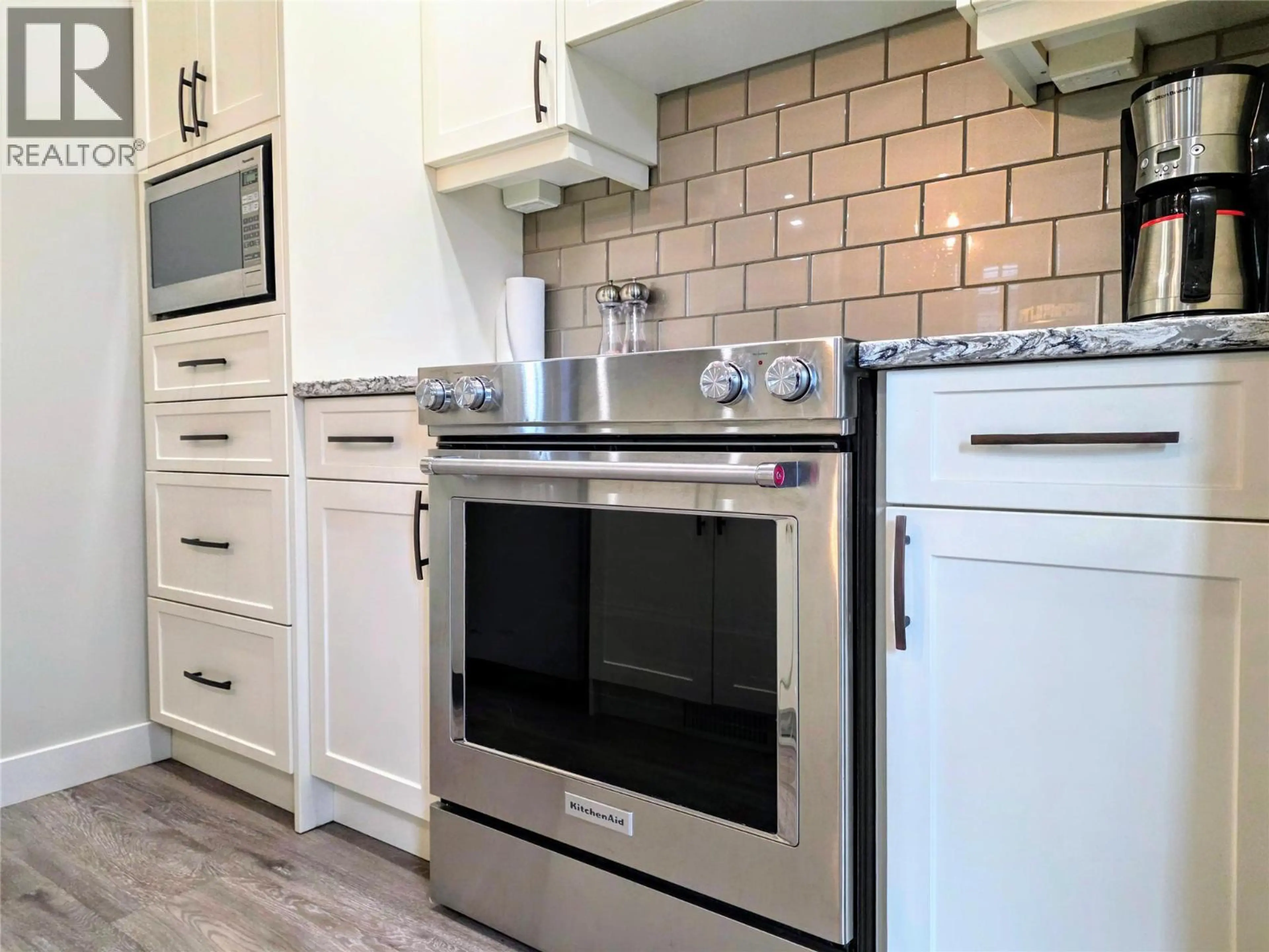 Property at #919 900 BIGHORN BOULEVARD, Radium Hot Springs, BC