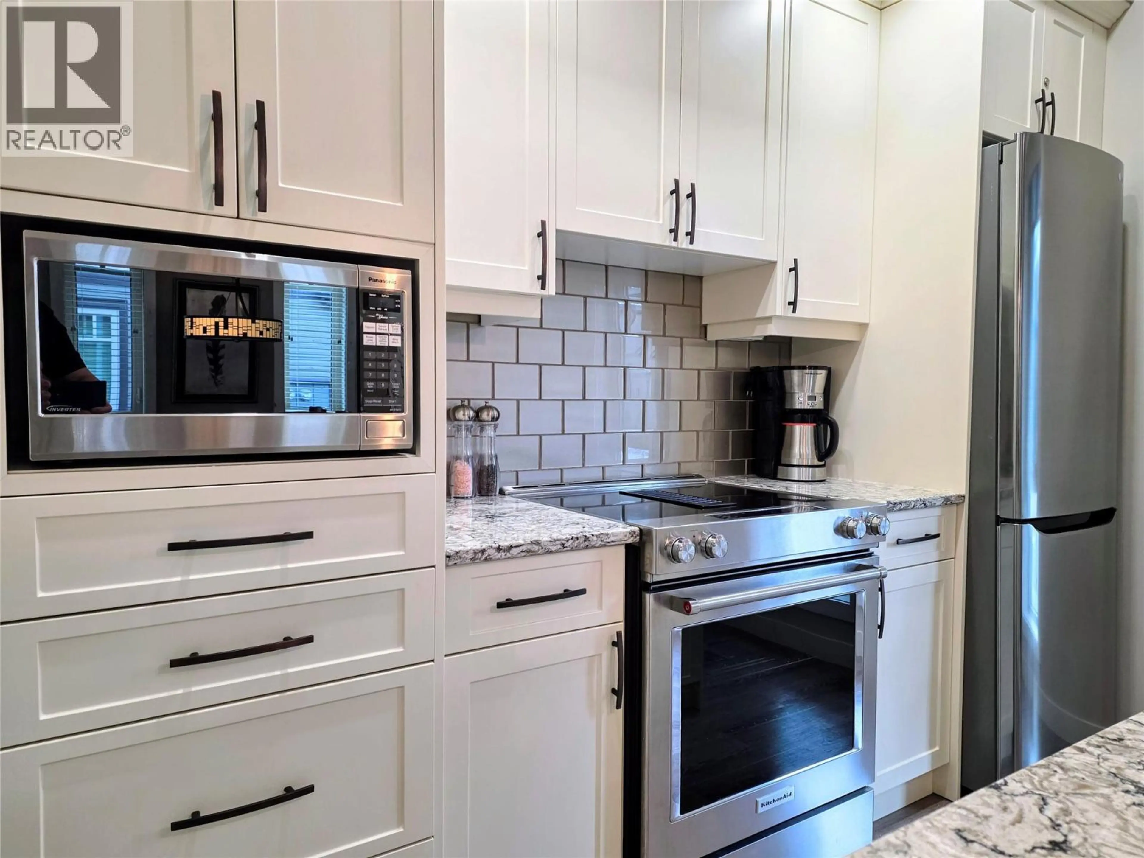 Property at #919 900 BIGHORN BOULEVARD, Radium Hot Springs, BC