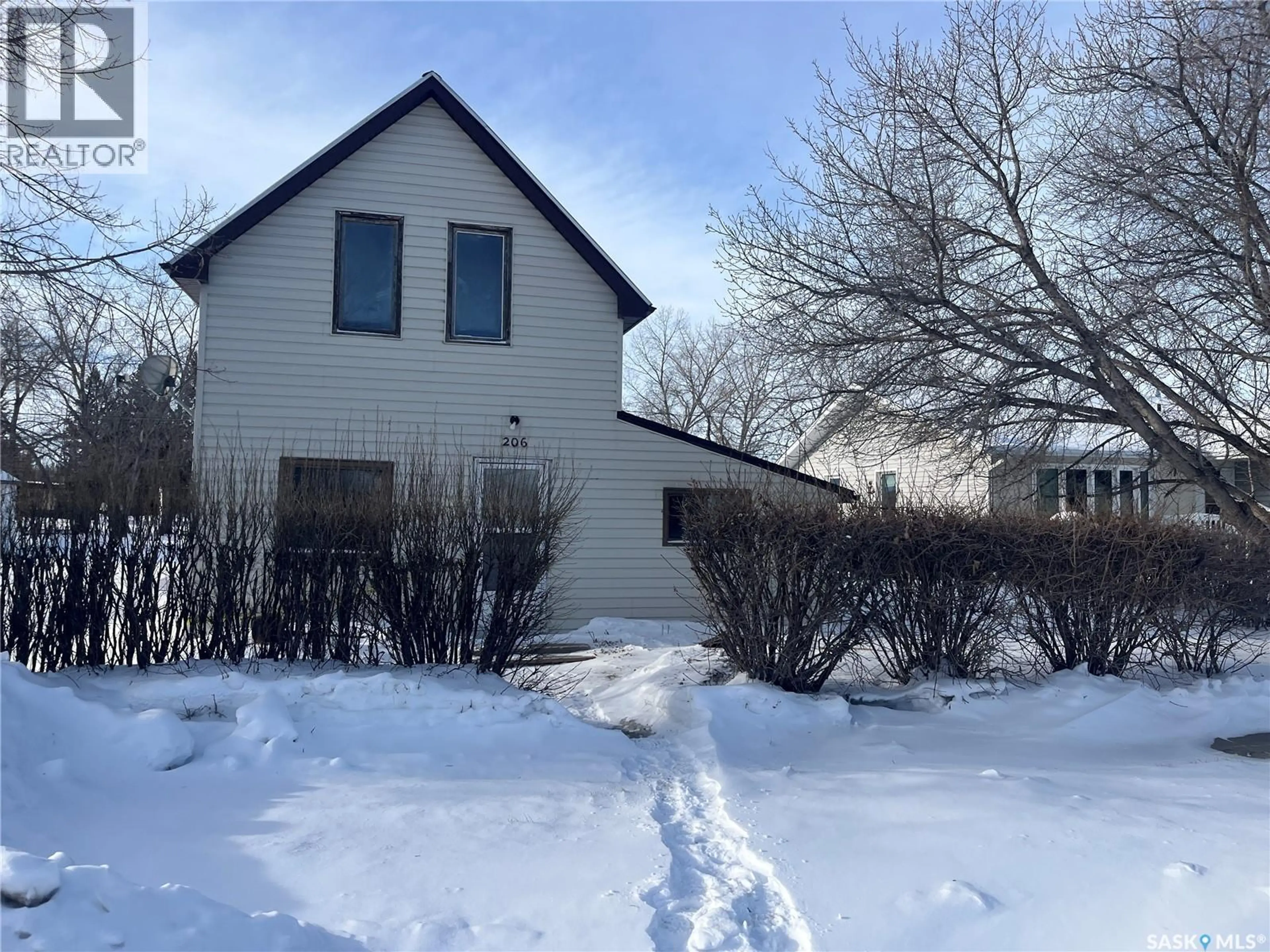 Property at 206 2ND STREET W, Wynyard, SK
