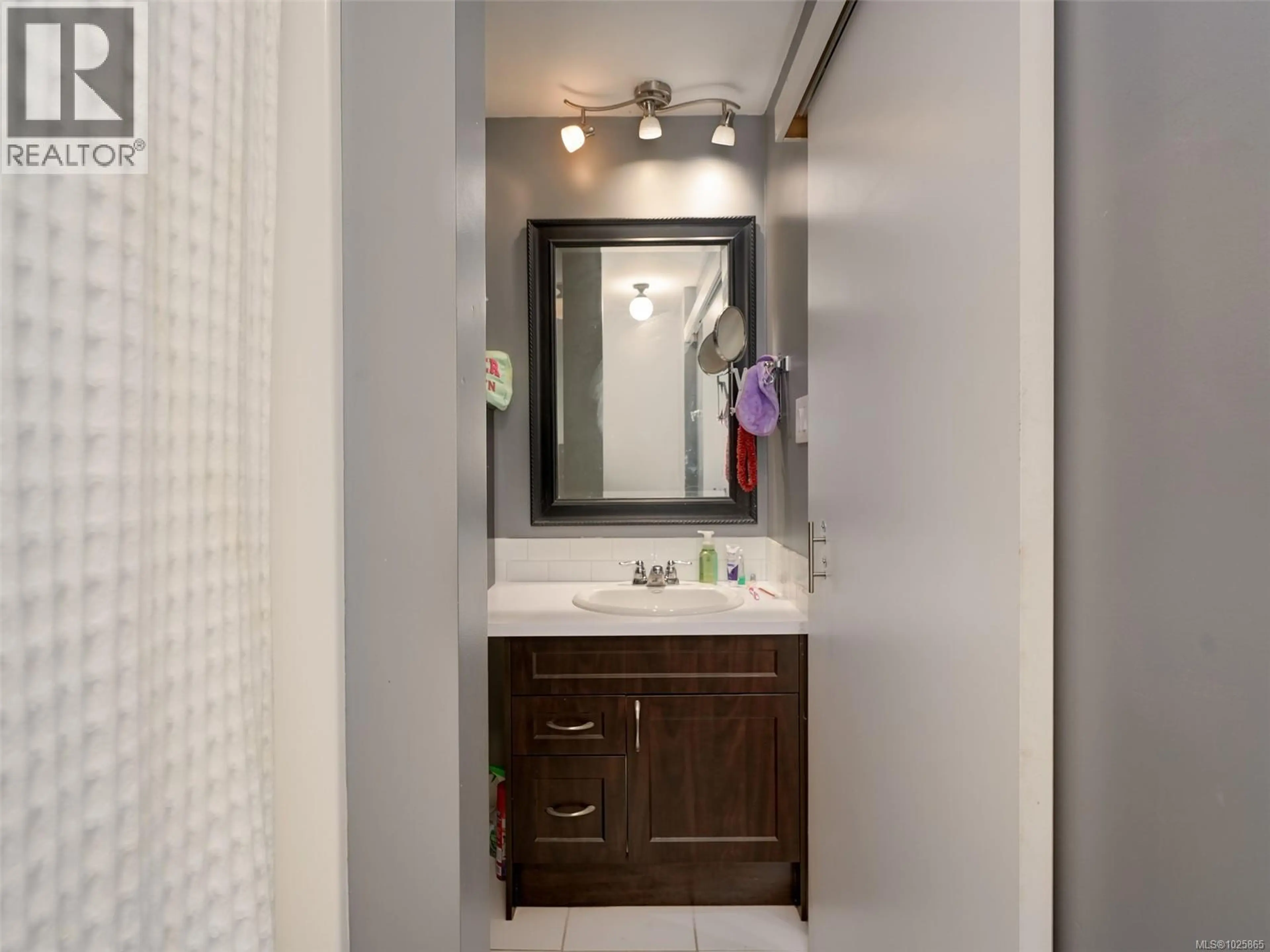 Property at #213 1745 LEIGHTON RD, Victoria, BC