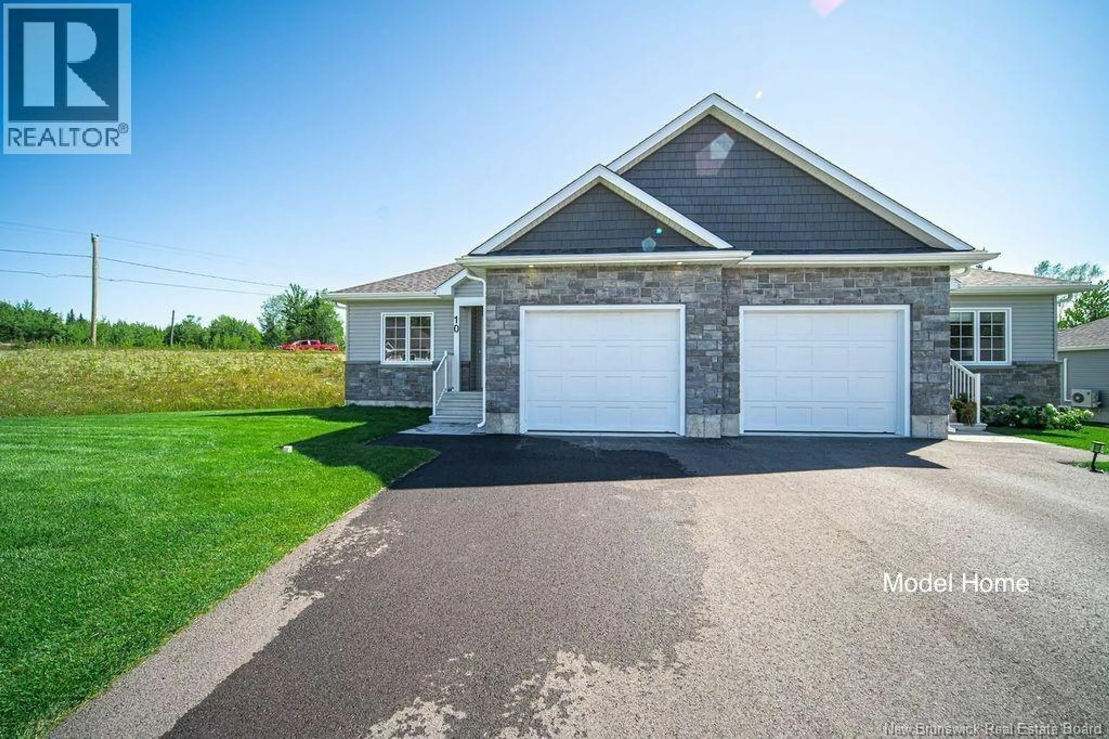Property at 43 LEAVERY STREET, Fredericton, NB
