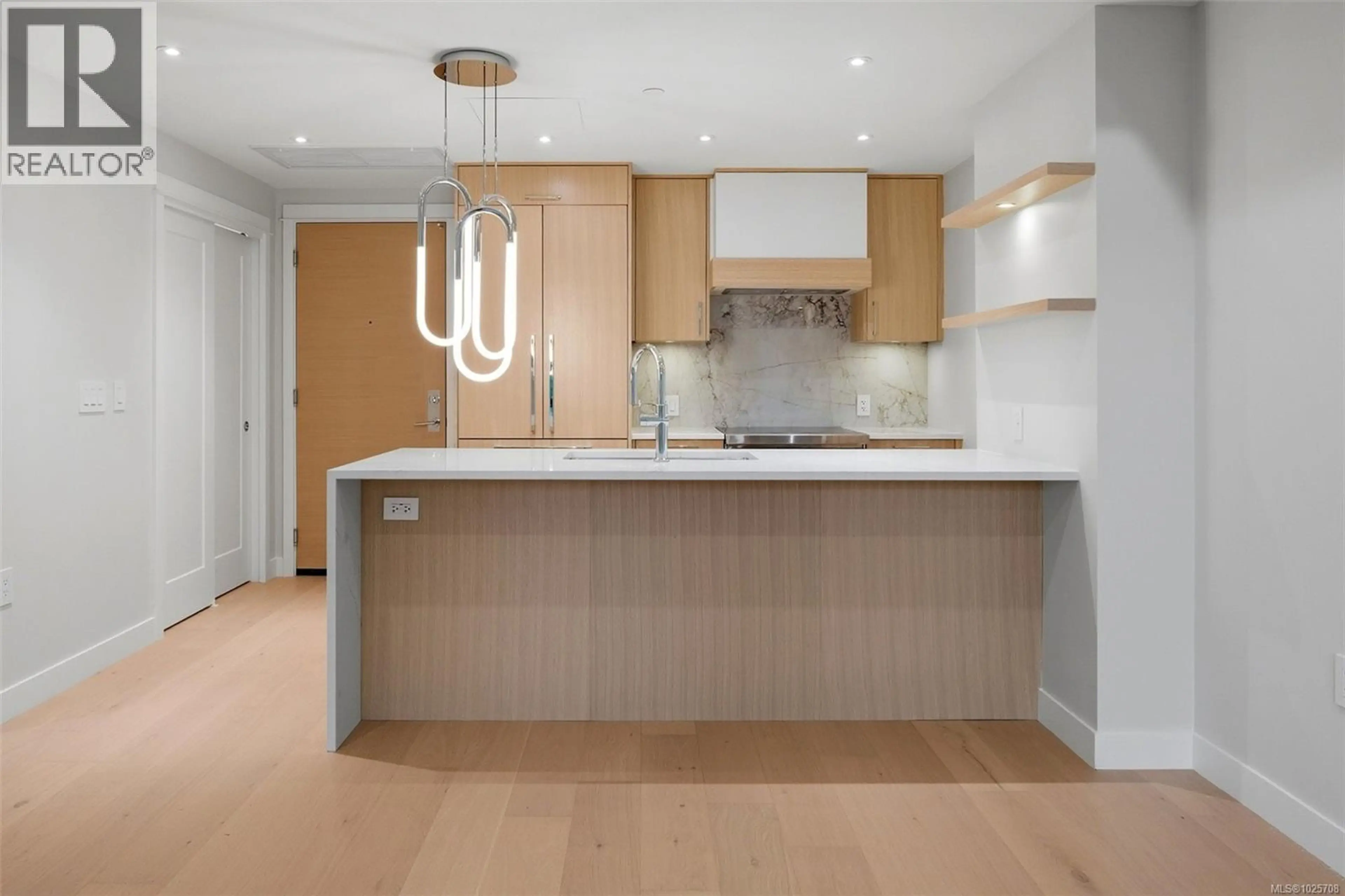 Property at #205 5229 CORDOVA BAY RD, Saanich, BC