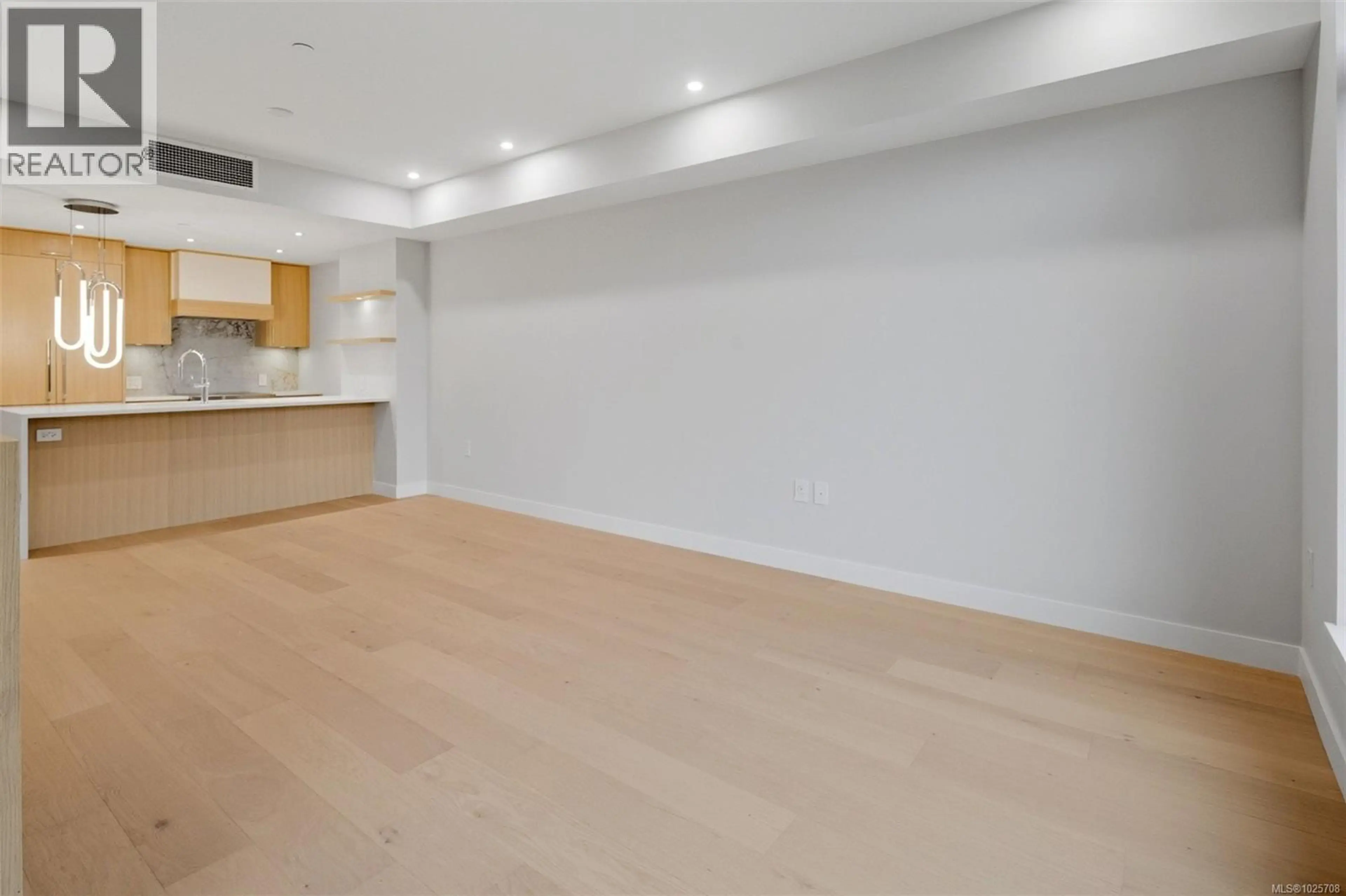 Property at #205 5229 CORDOVA BAY RD, Saanich, BC