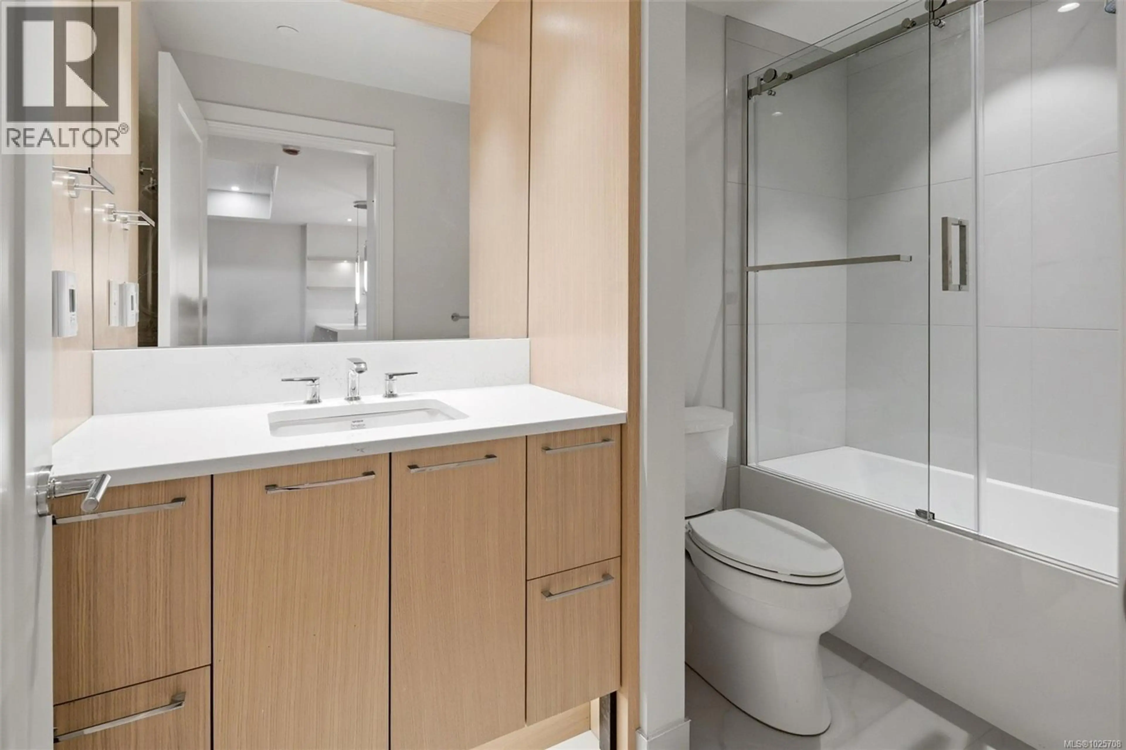 Property at #205 5229 CORDOVA BAY RD, Saanich, BC