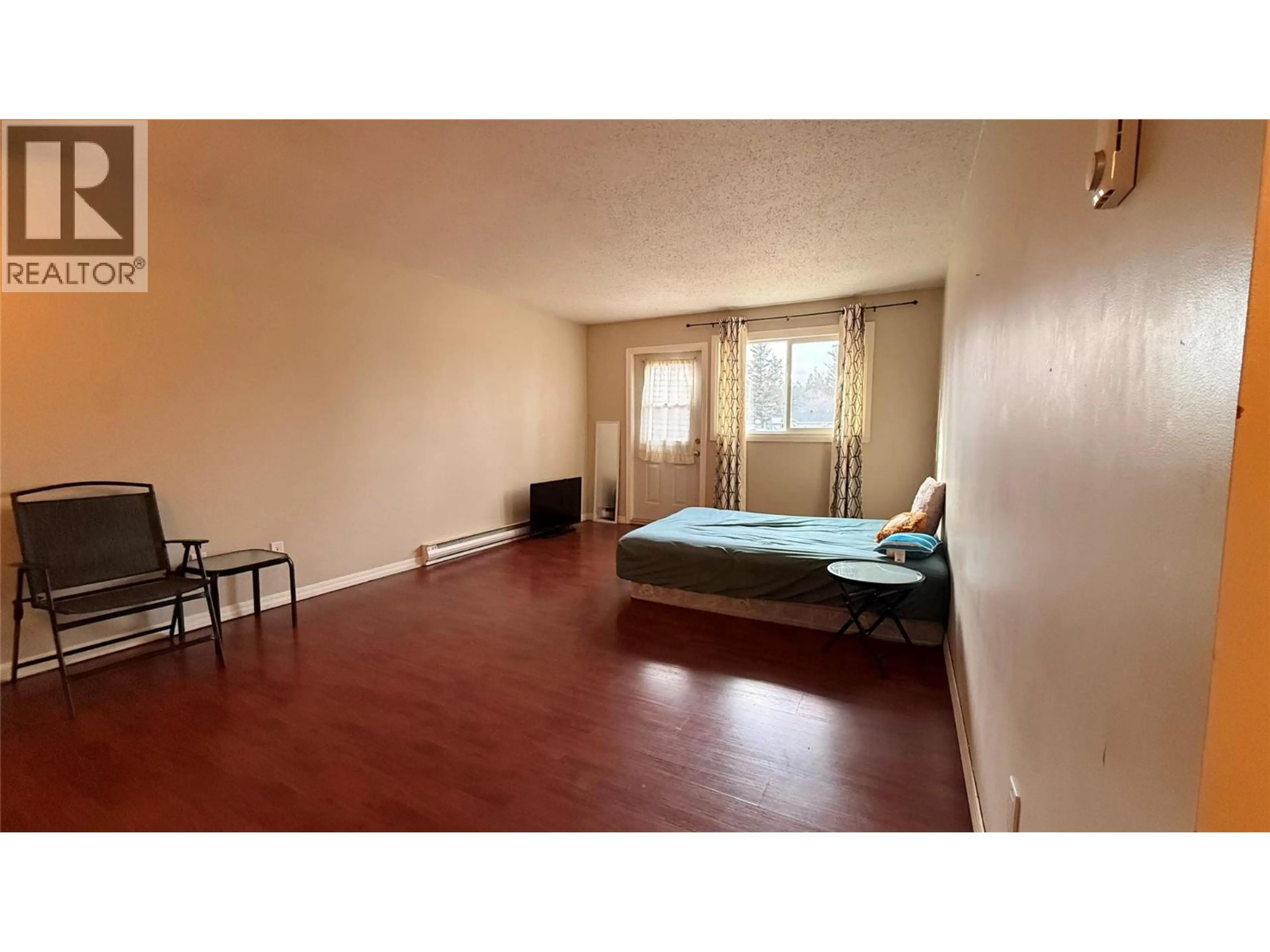 Property at #206 302 10TH AVENUE, Invermere, BC