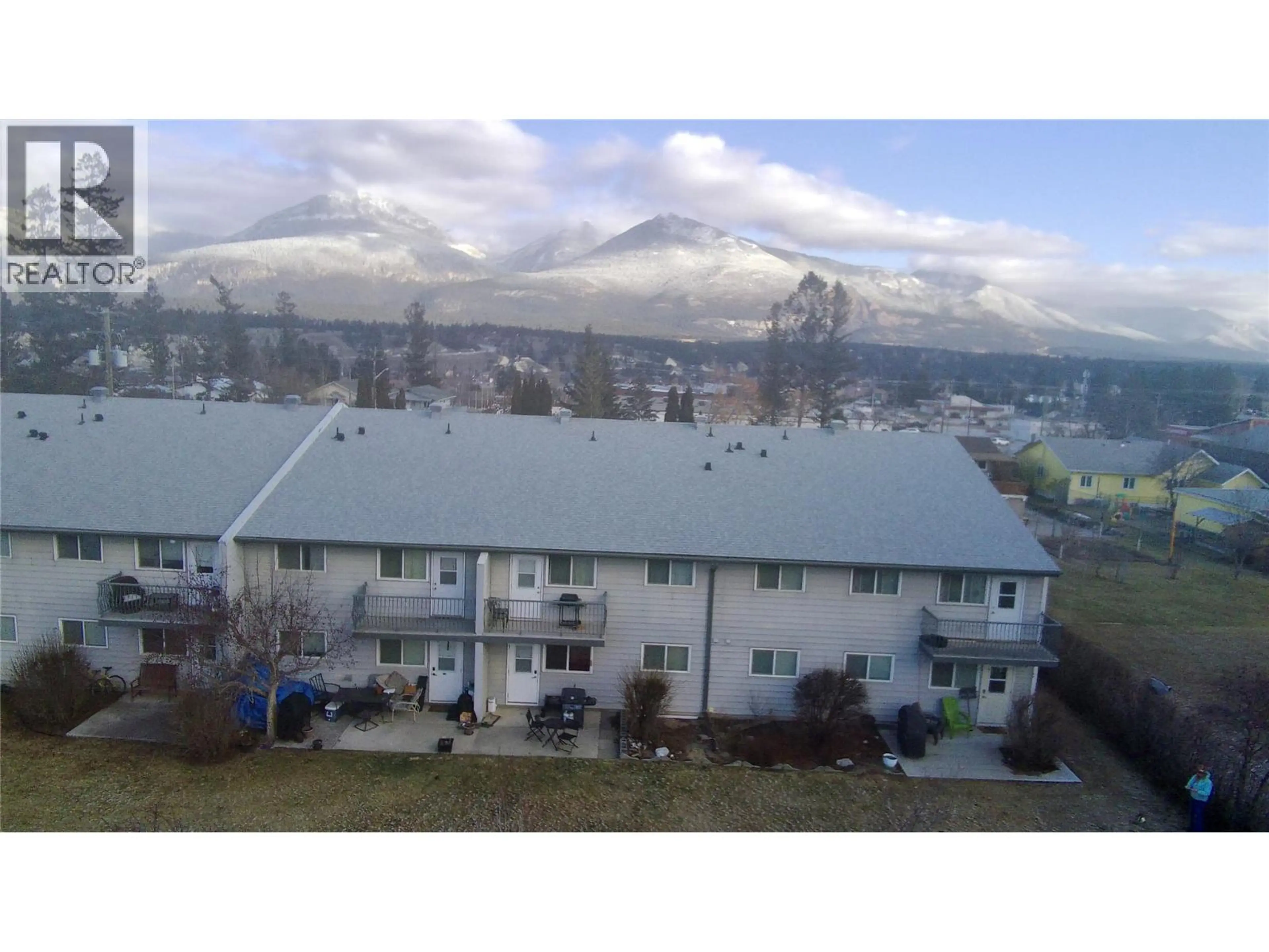 Property at #206 302 10TH AVENUE, Invermere, BC
