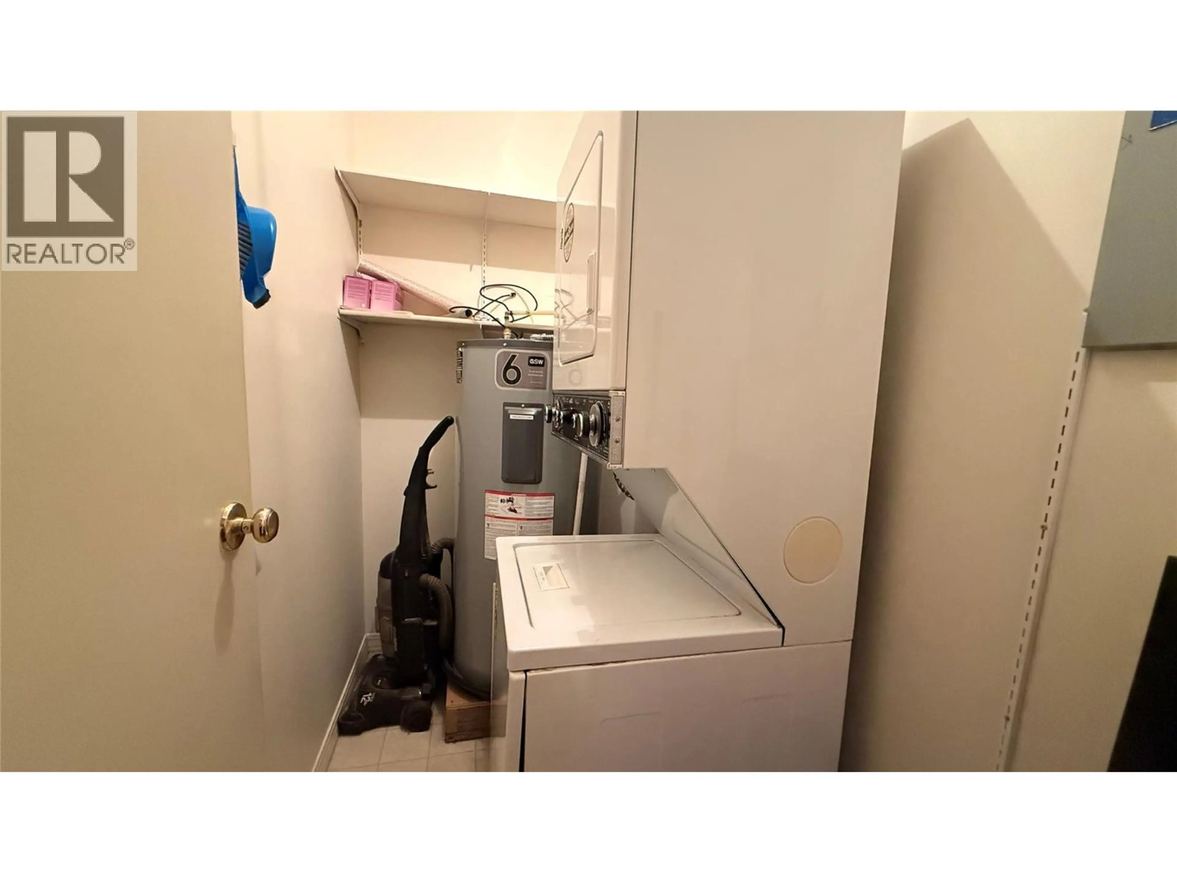 Property at #206 302 10TH AVENUE, Invermere, BC