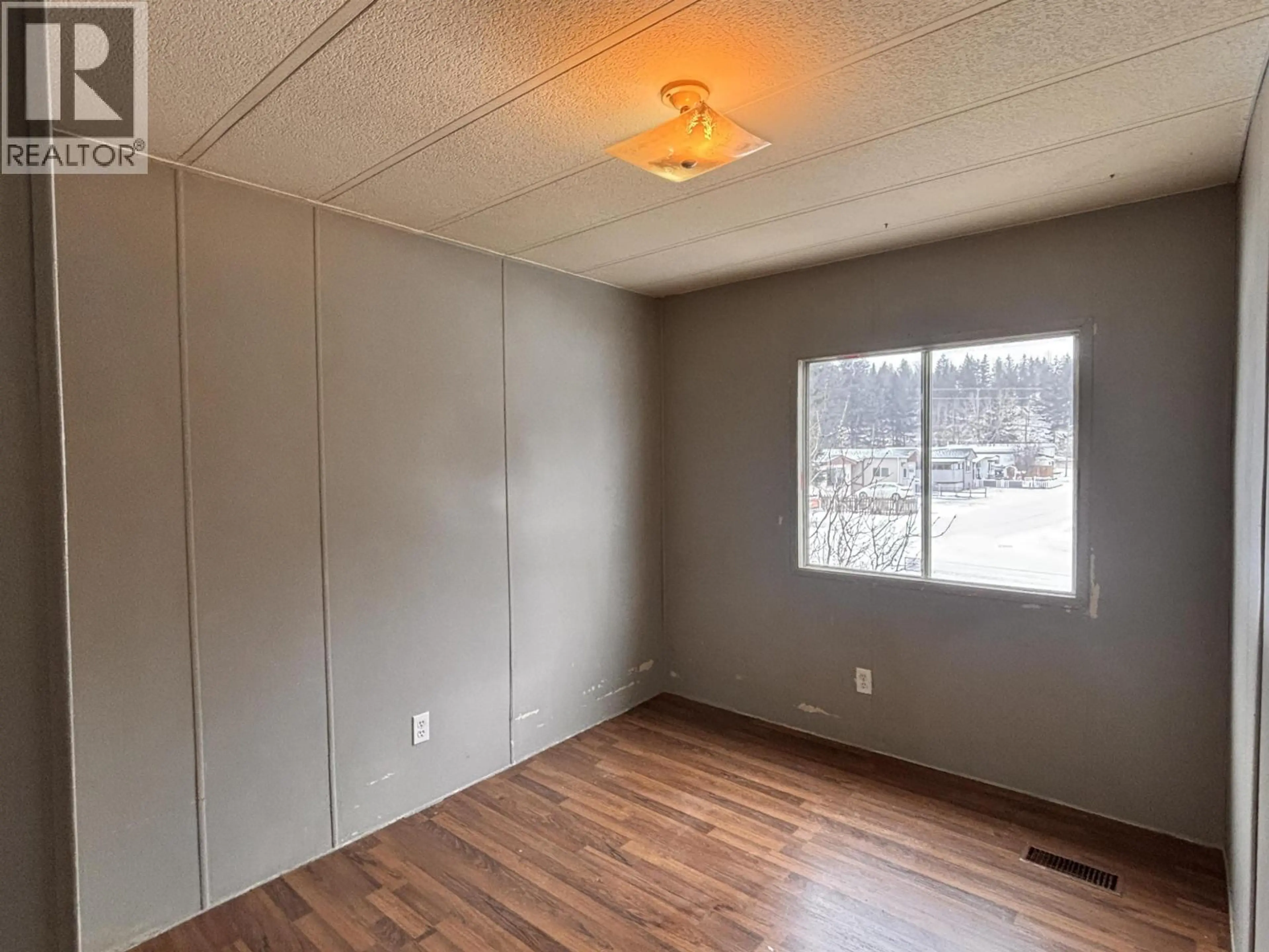 Property at #46 5506 PARK DRIVE, 100 Mile House, BC