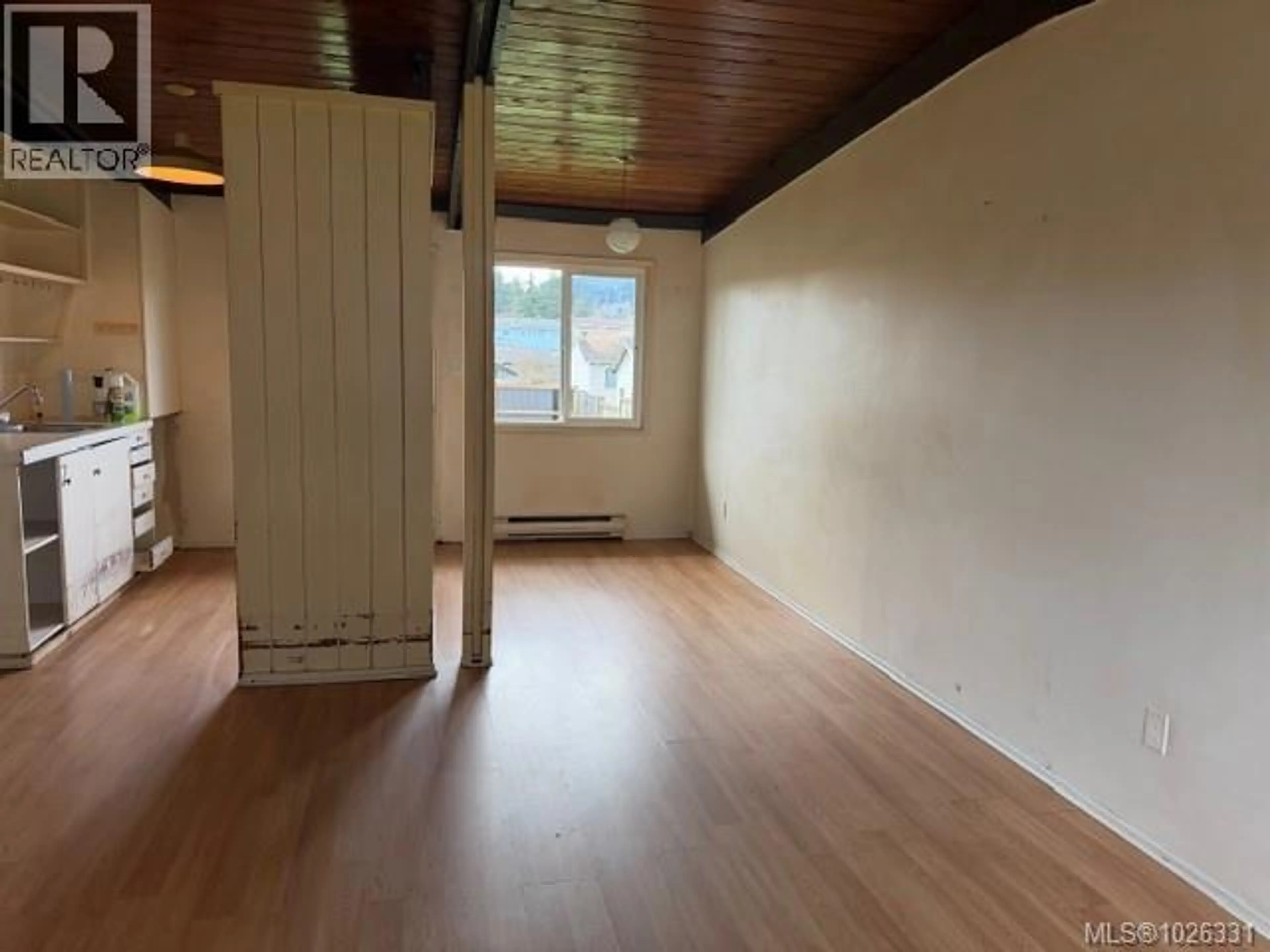 Property at 202/204 MARKS AVE, Parksville, BC