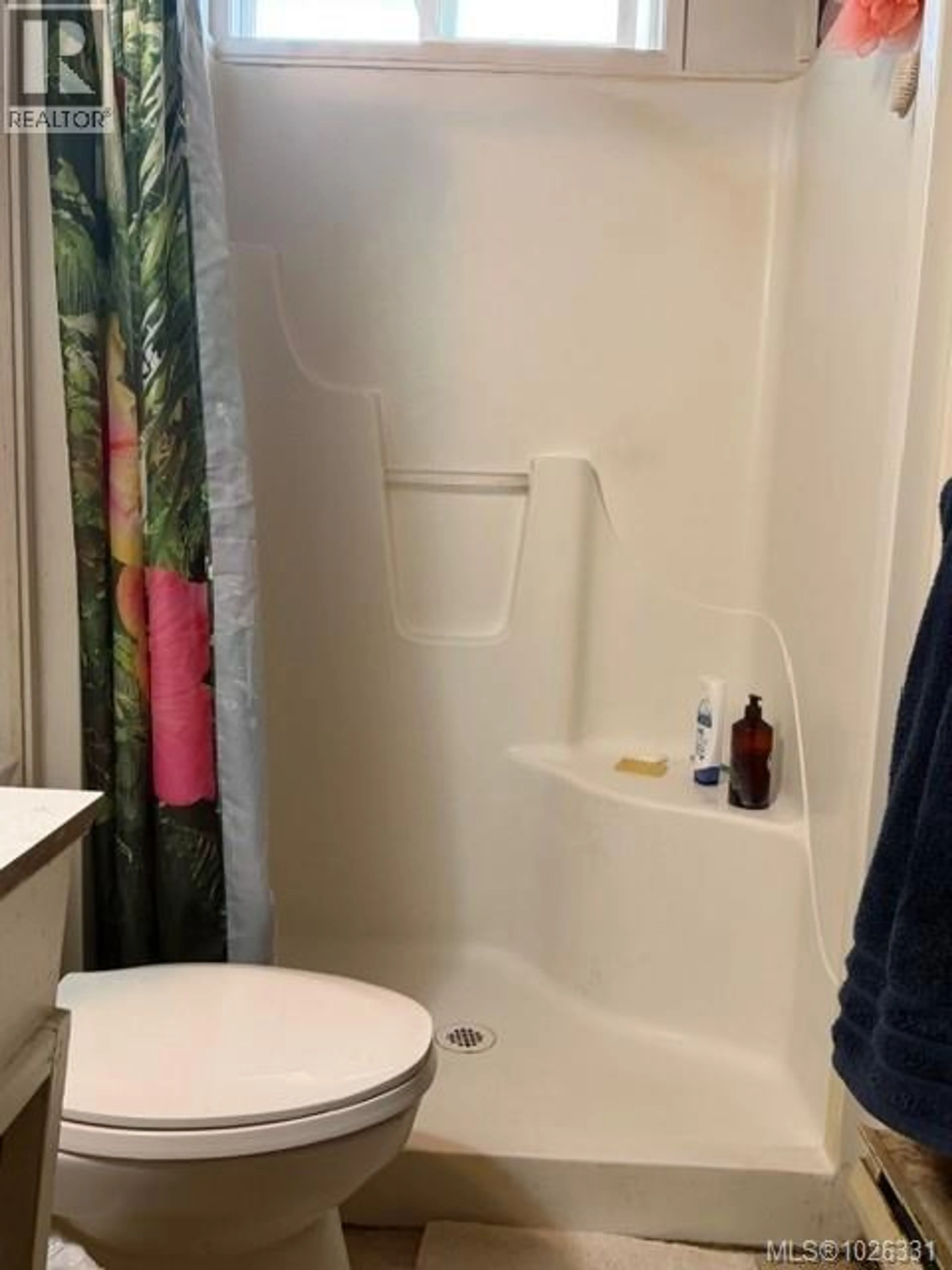 Property at 202/204 MARKS AVE, Parksville, BC