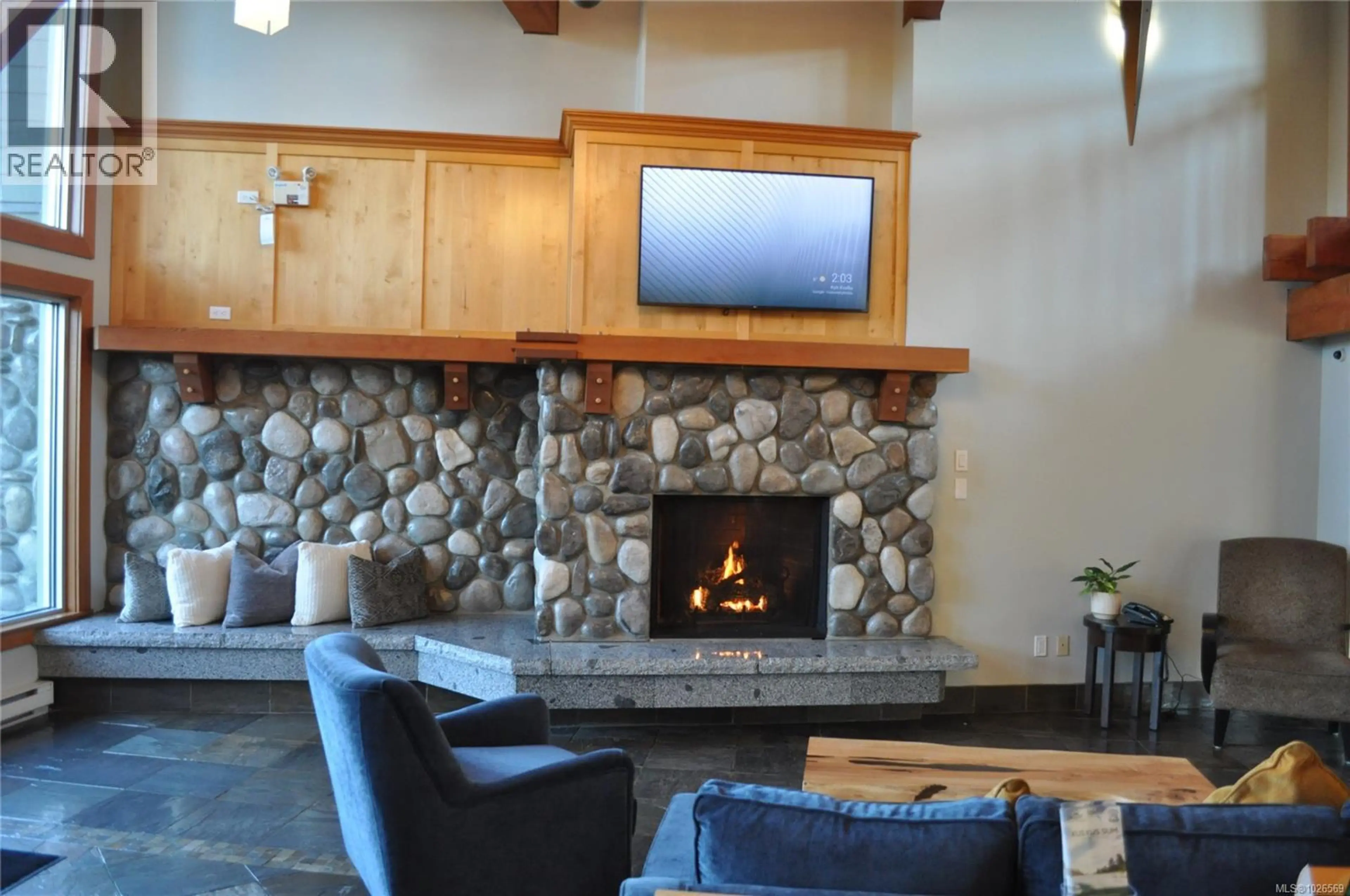 Property at #204D 1800 RIVERSIDE LANE, Courtenay, BC