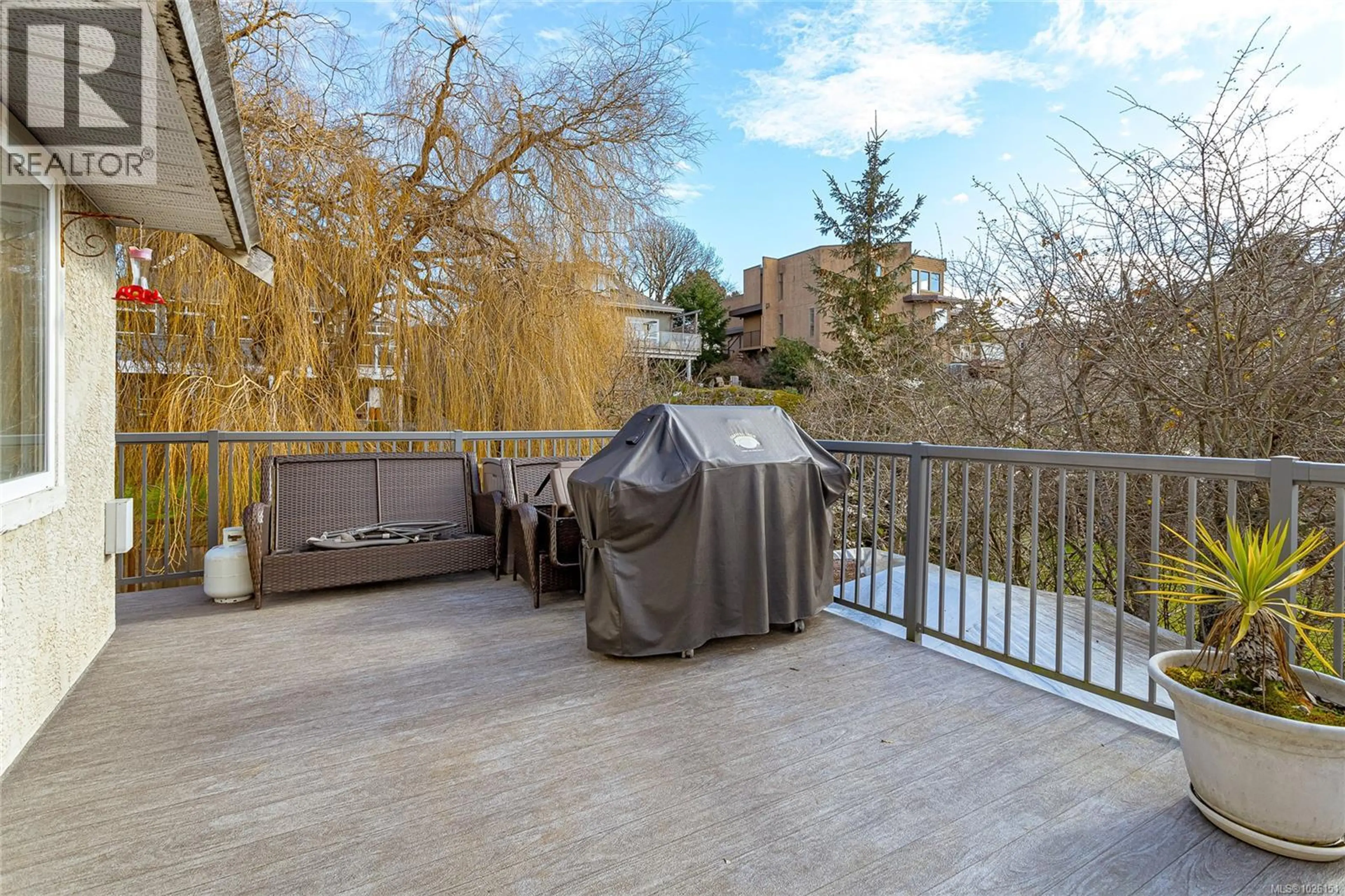 Property at 485 STURDEE ST, Esquimalt, BC