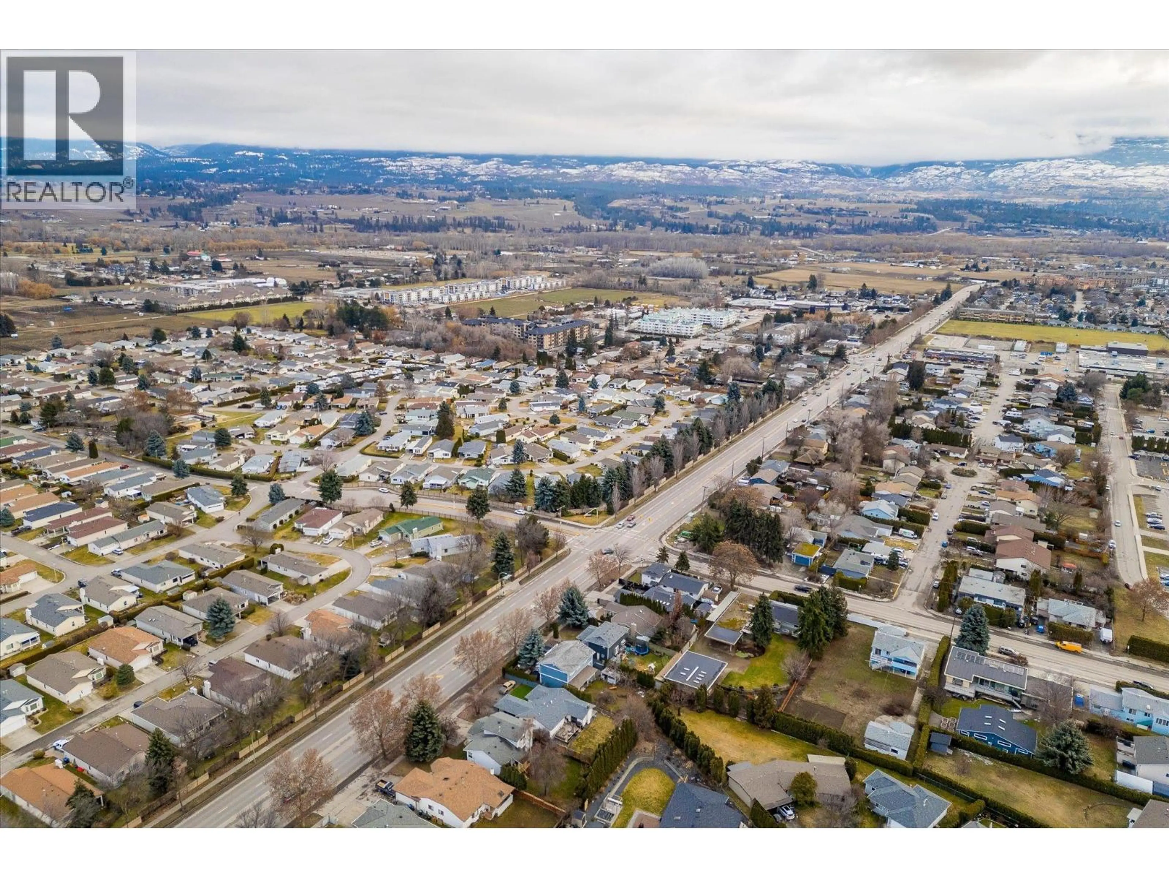 Property at 2690 GORDON DRIVE, Kelowna, BC