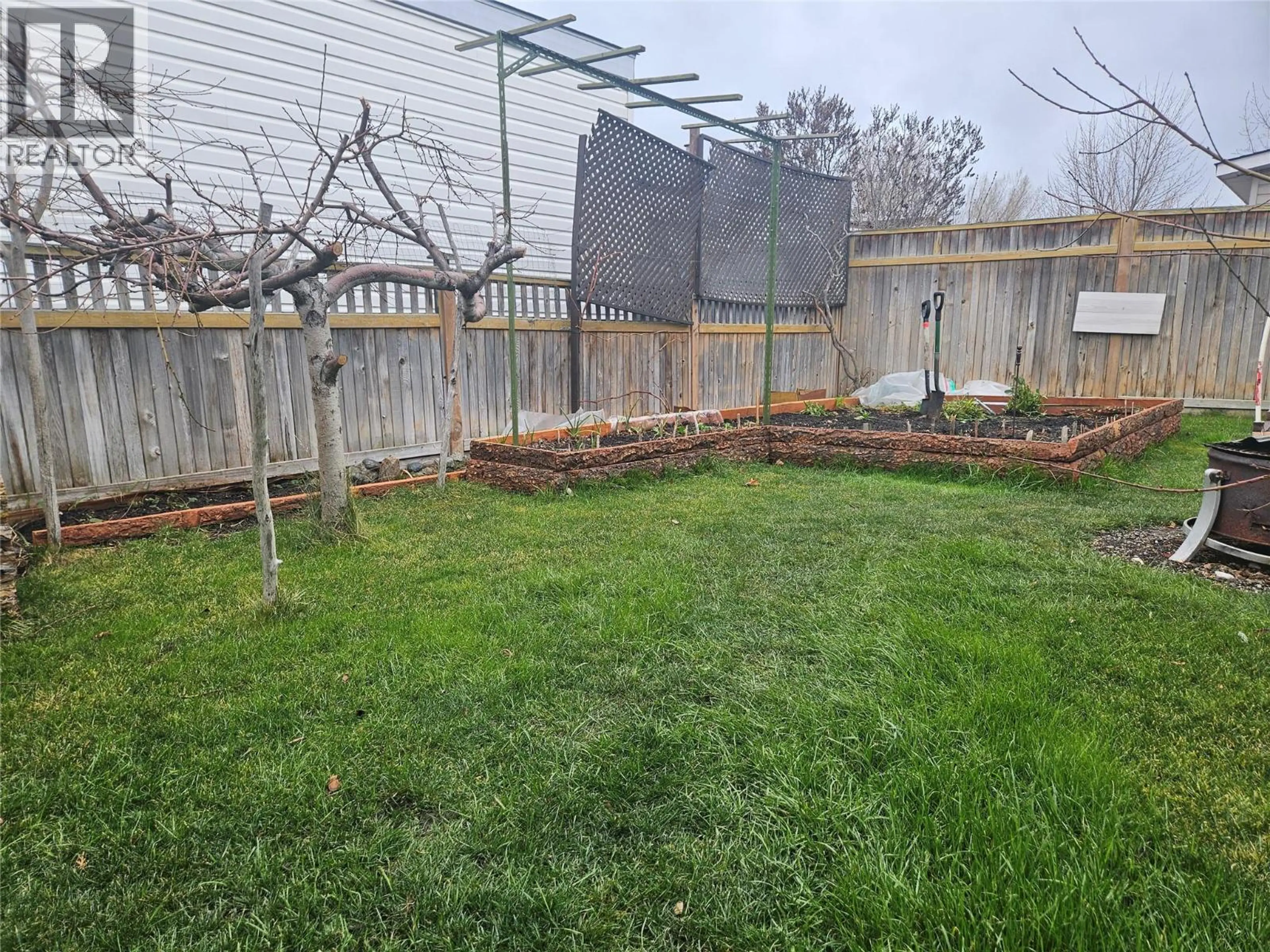 Property at #27 3999 SKAHA LAKE ROAD, Penticton, BC