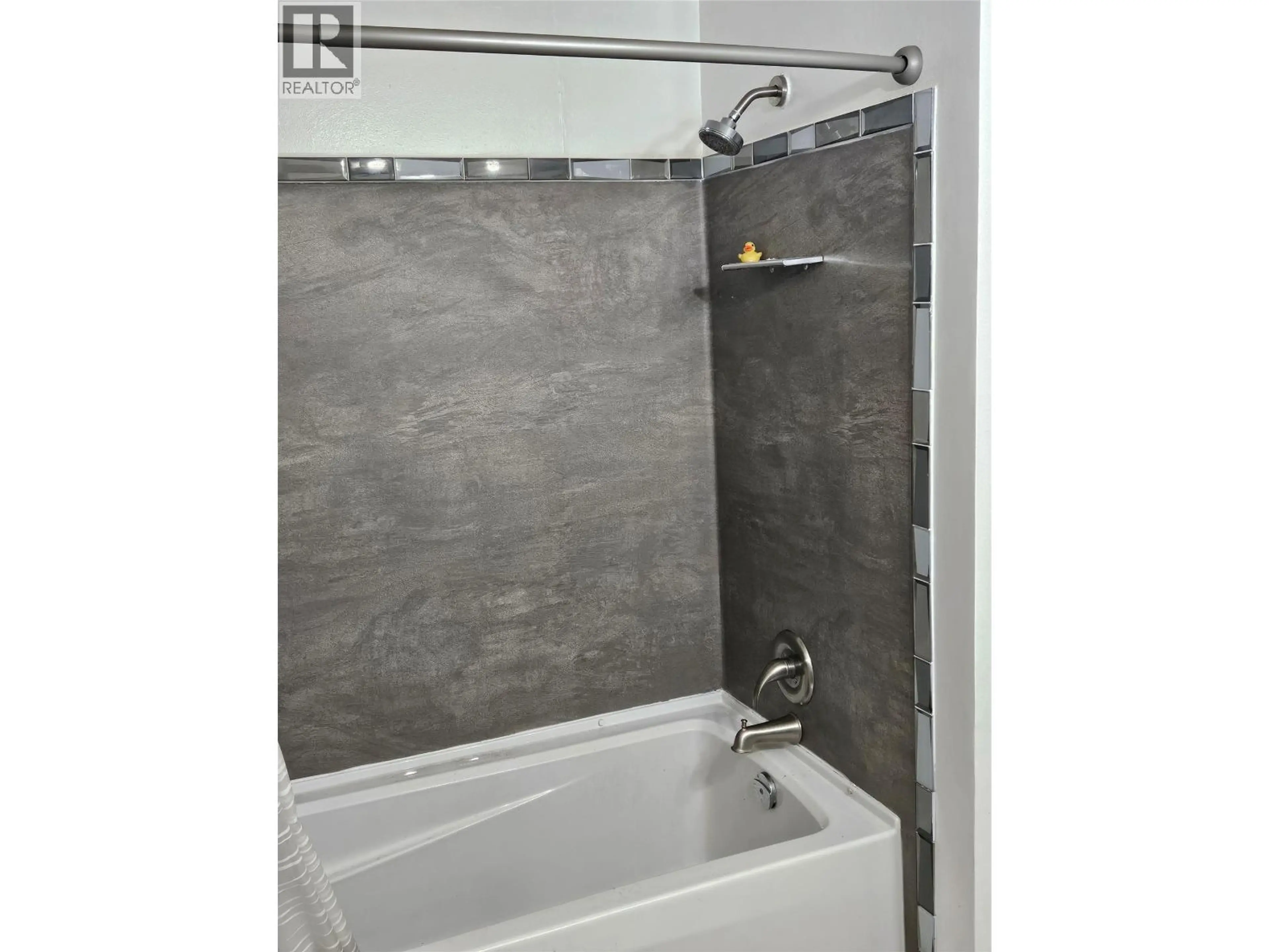 Property at #27 3999 SKAHA LAKE ROAD, Penticton, BC