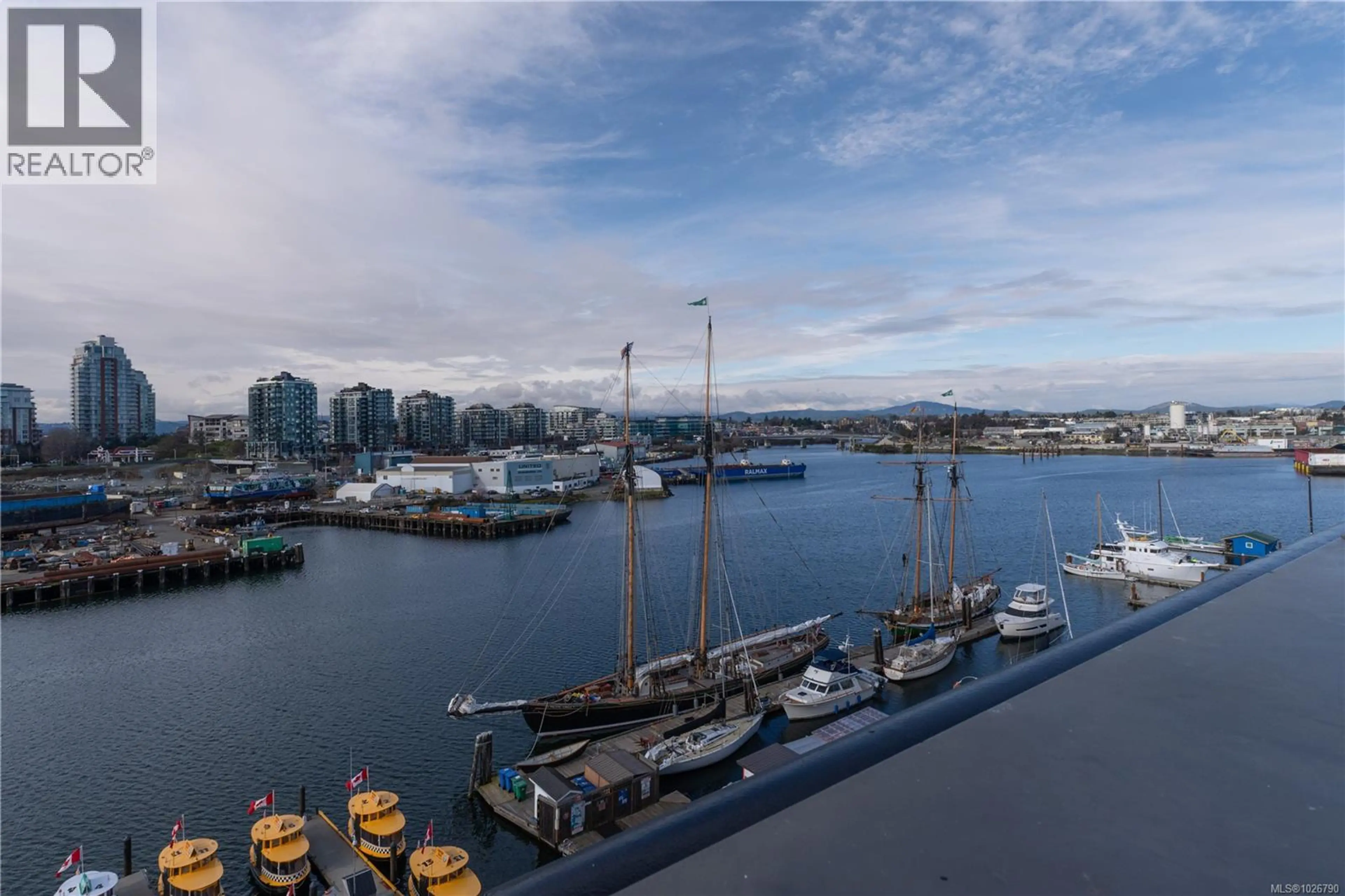 Property at #419 409 SWIFT ST, Victoria, BC