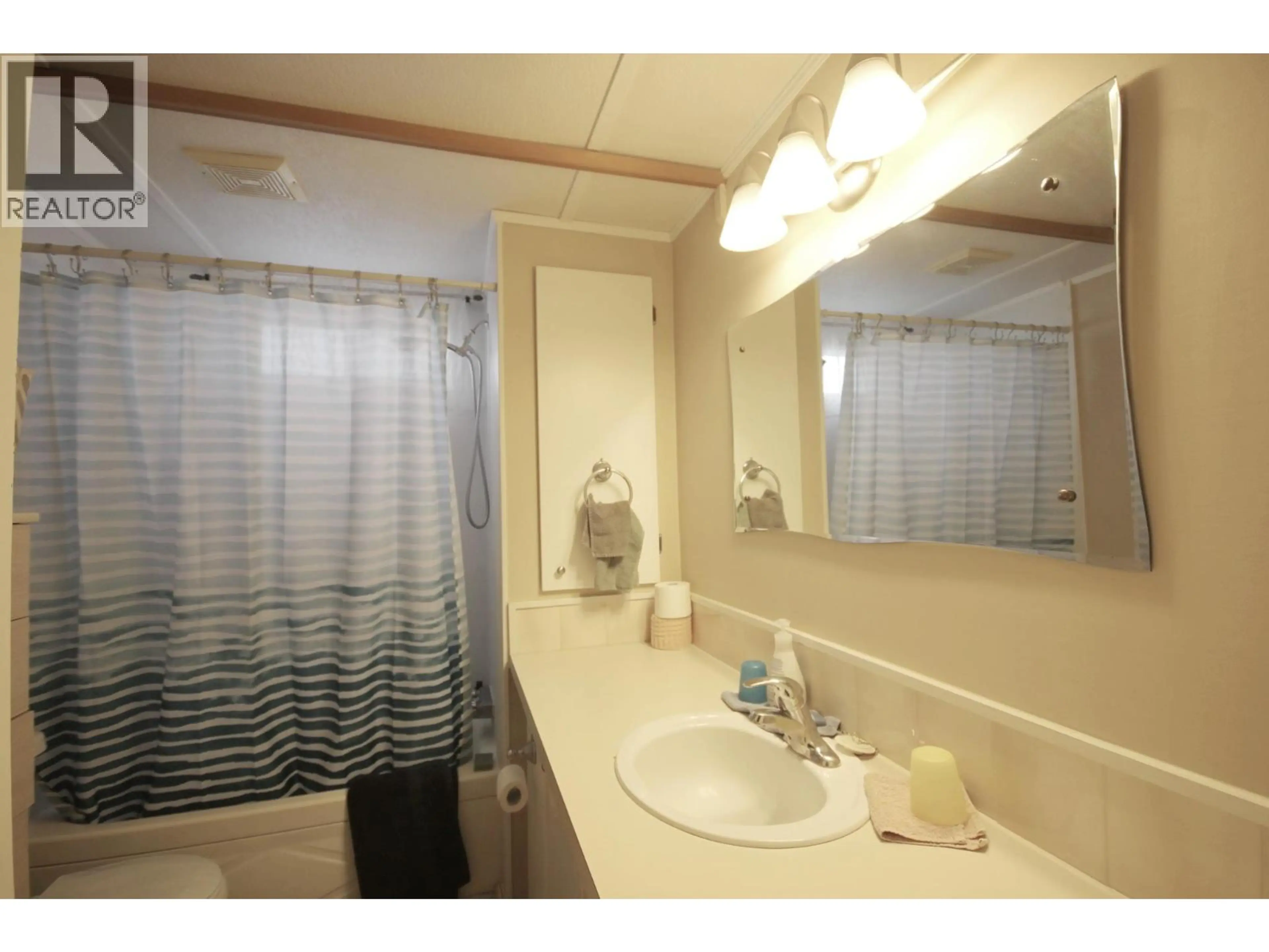 Property at #23 98 OKANAGAN AVENUE E, Penticton, BC