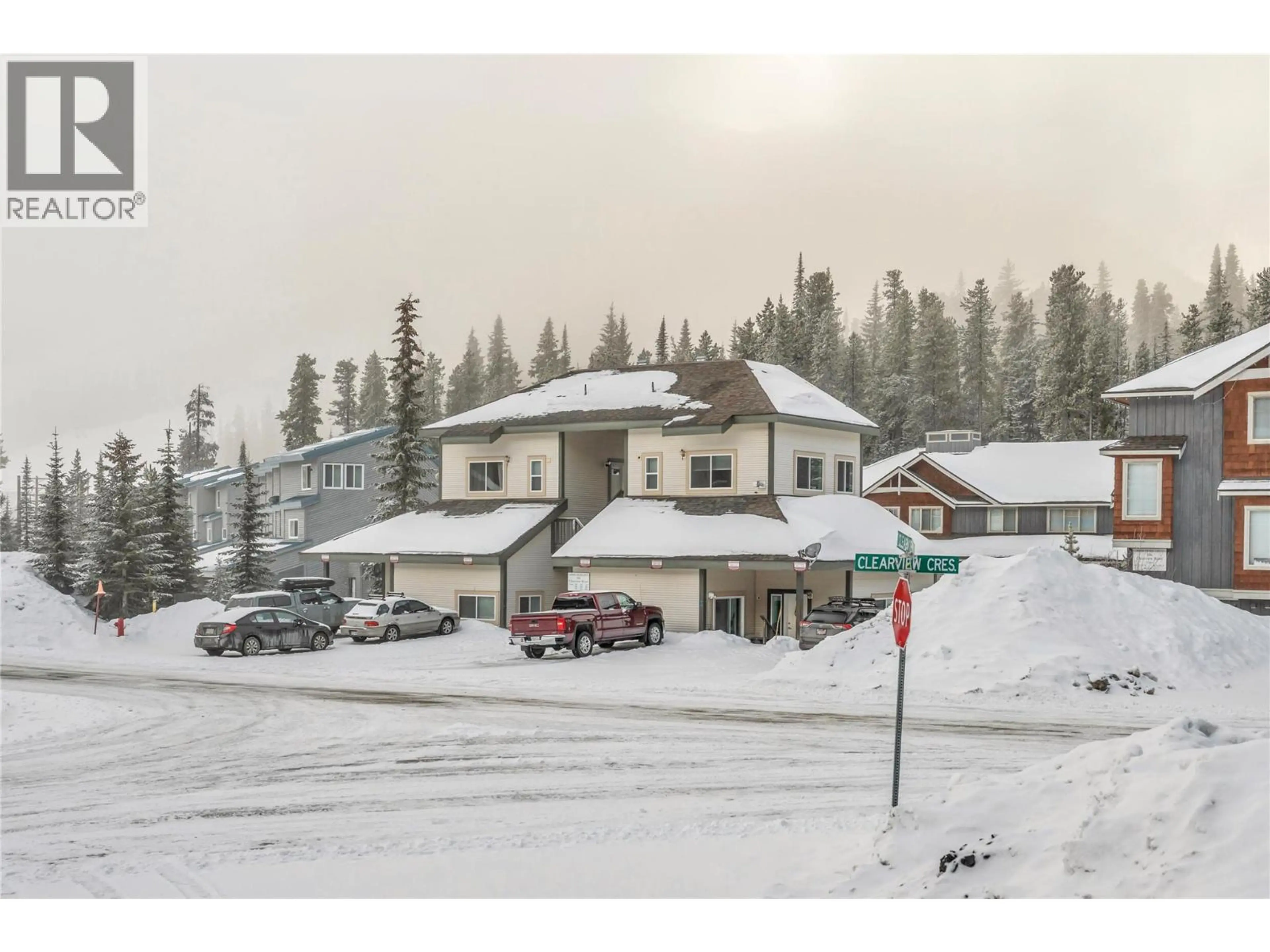 Property at #101 156 CLEARVIEW CRESCENT, Apex Mountain, BC