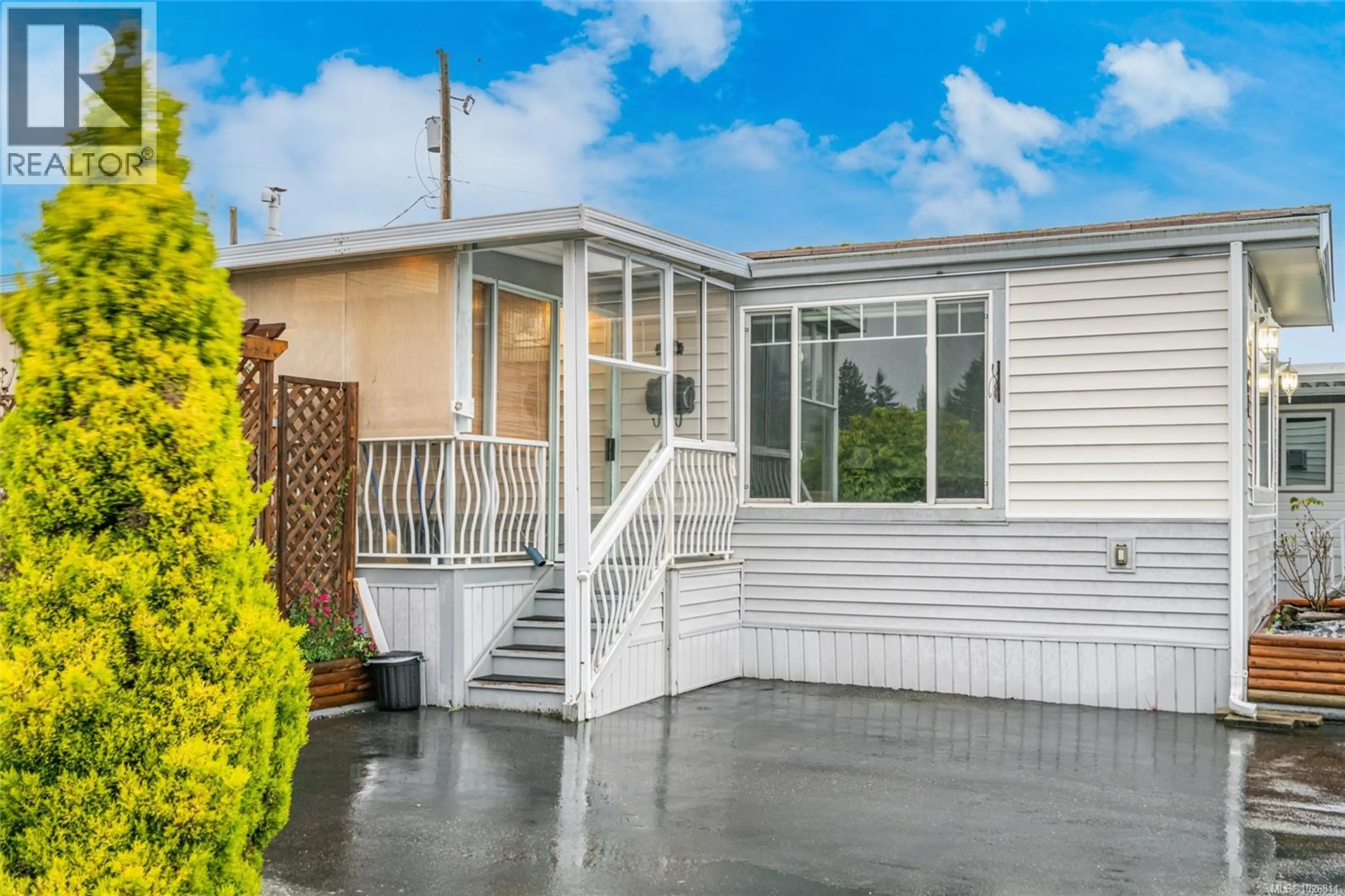 Property at #64 6325 METRAL DR, Nanaimo, BC