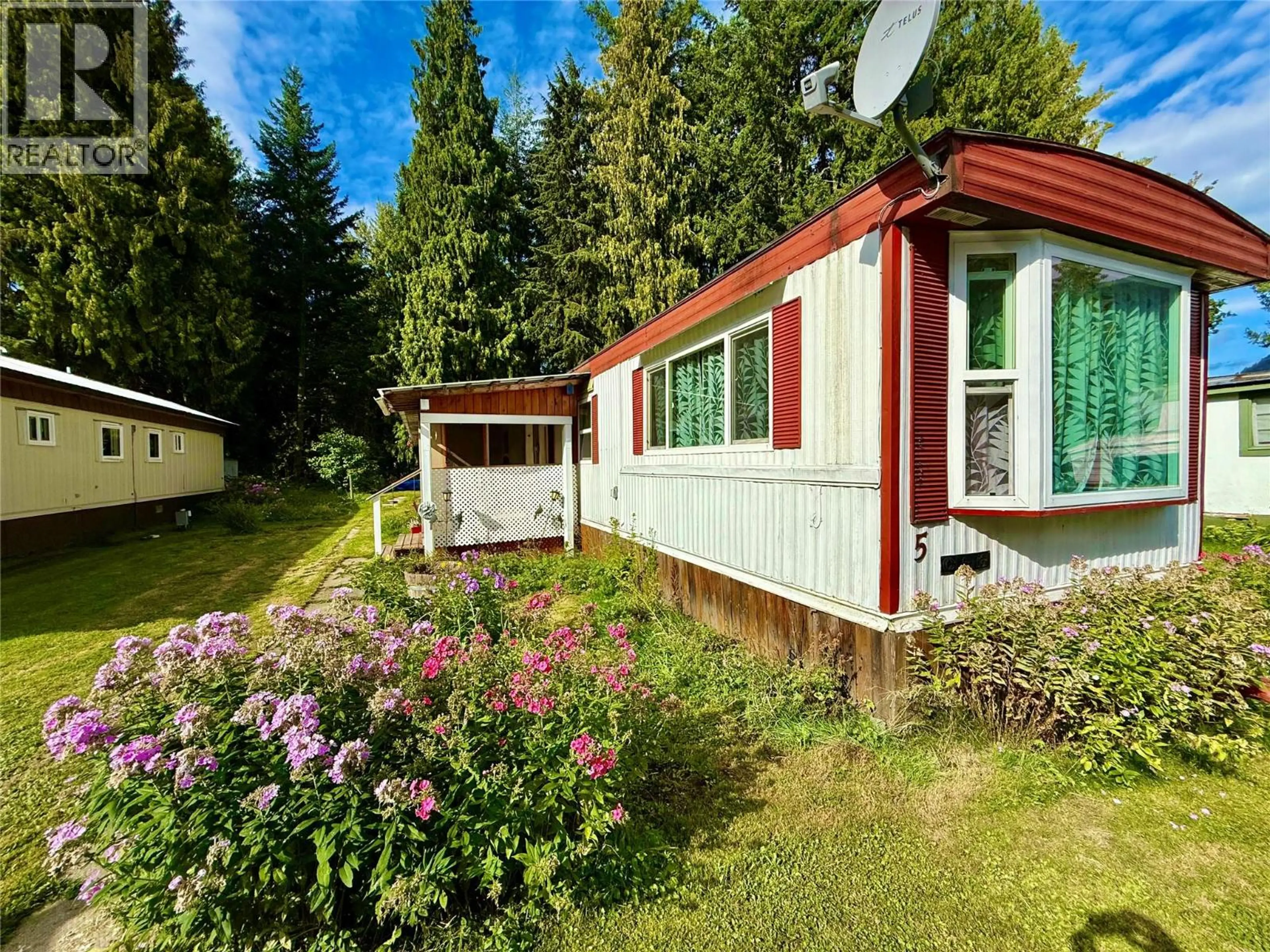 Property at #5 469 MAIN STREET, Sicamous, BC