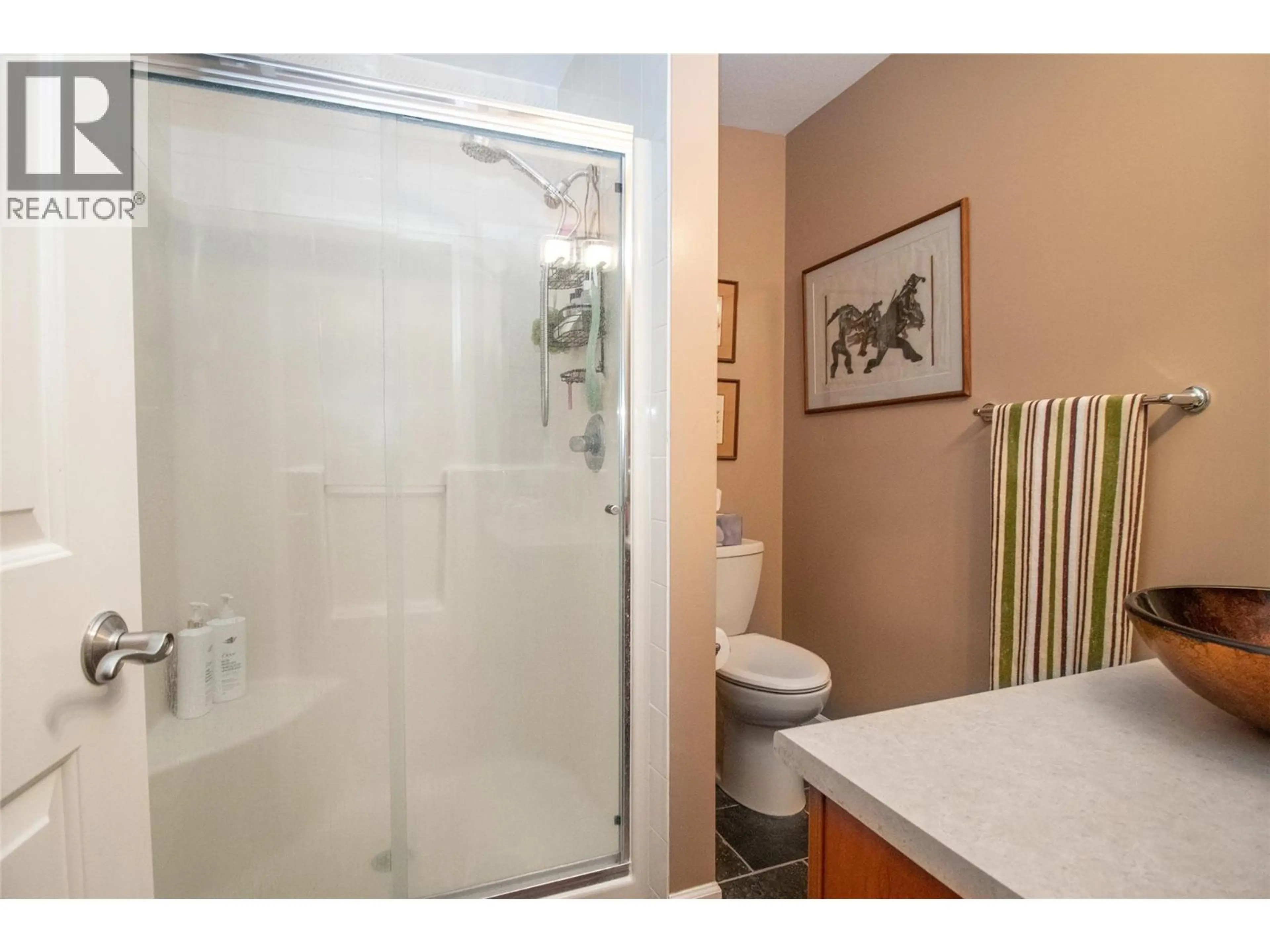 Property at #307 945 LAWRENCE AVENUE, Kelowna, BC