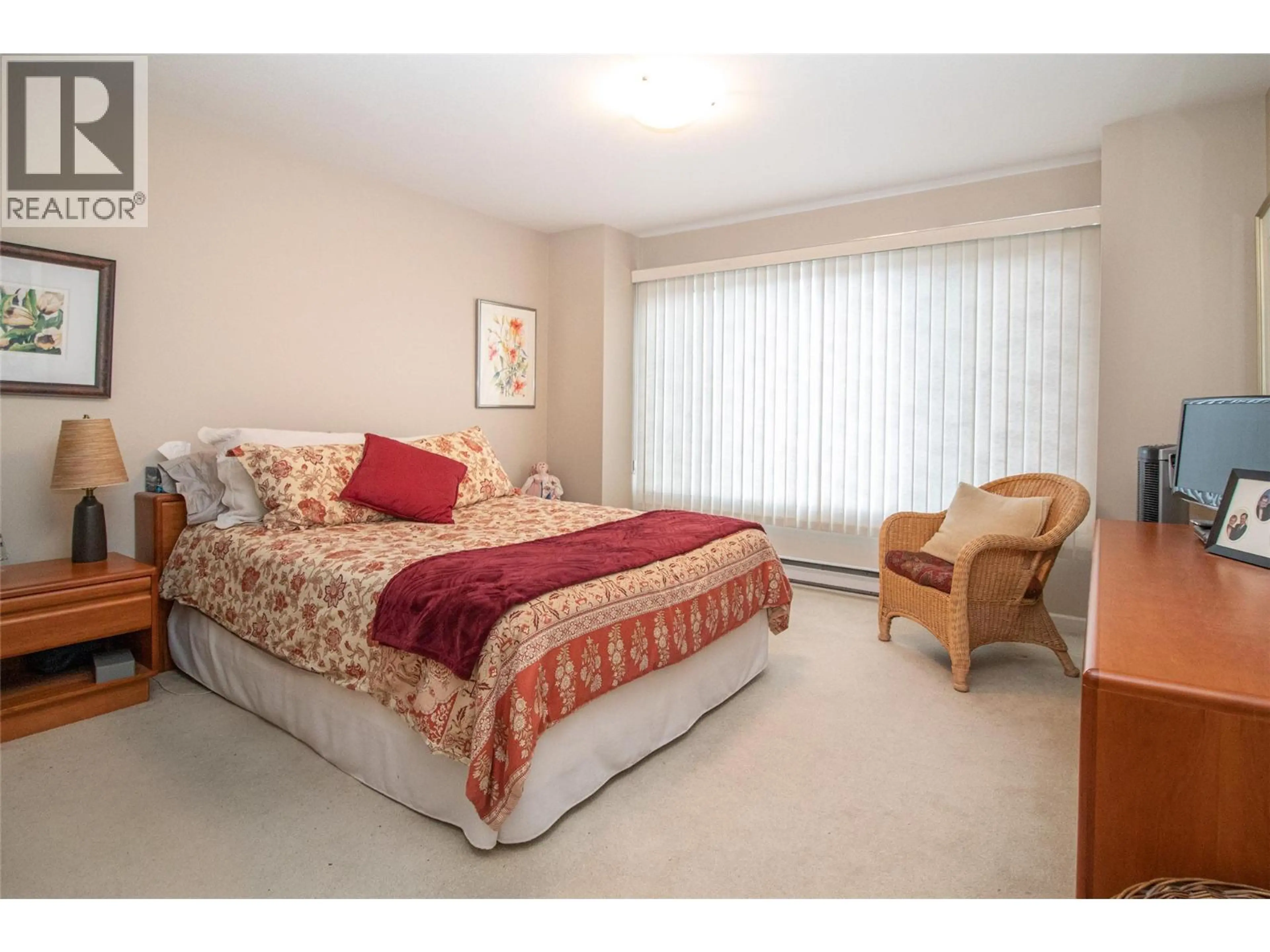 Property at #307 945 LAWRENCE AVENUE, Kelowna, BC