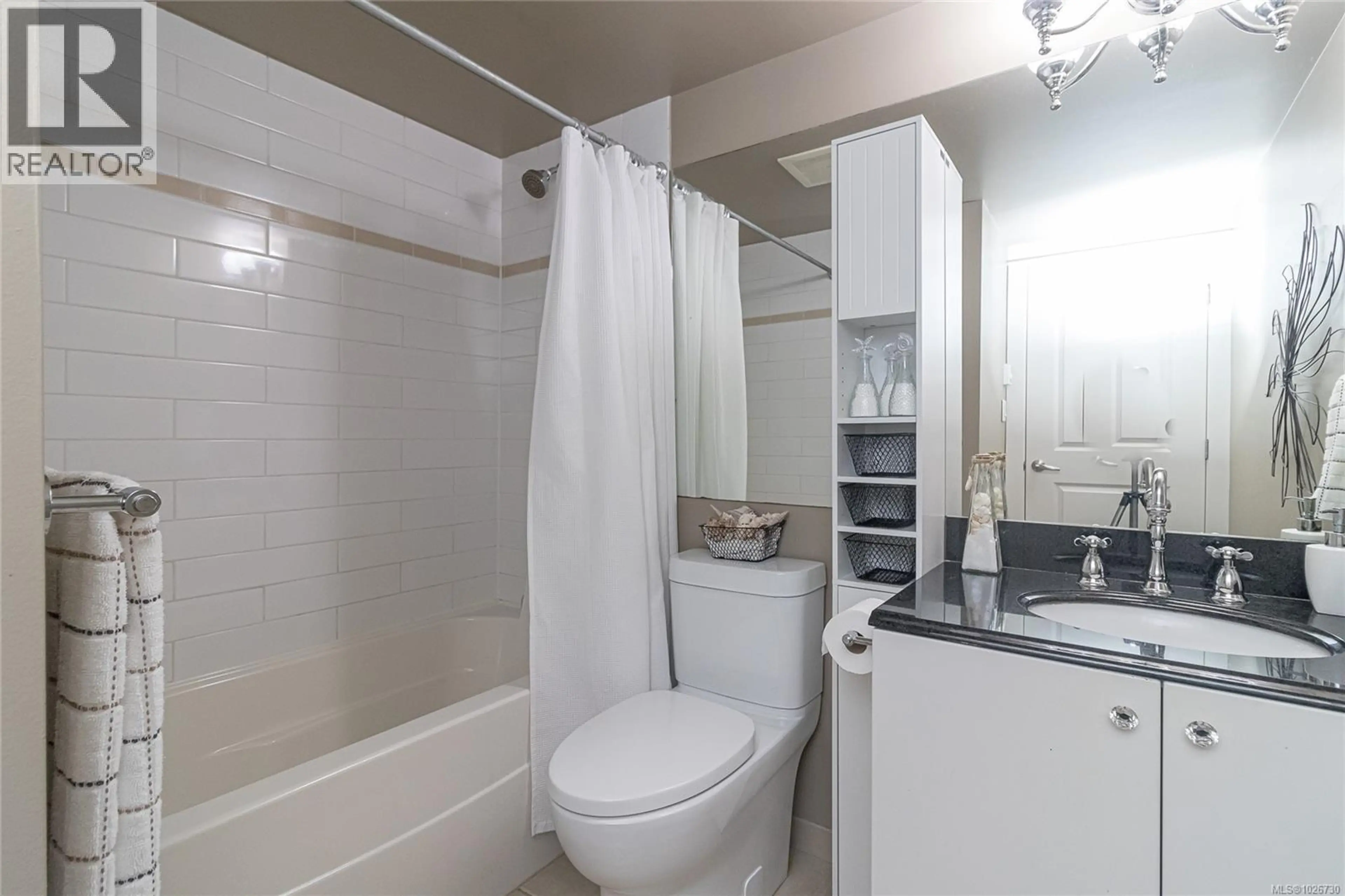 Property at #312 1315 ESQUIMALT RD, Esquimalt, BC