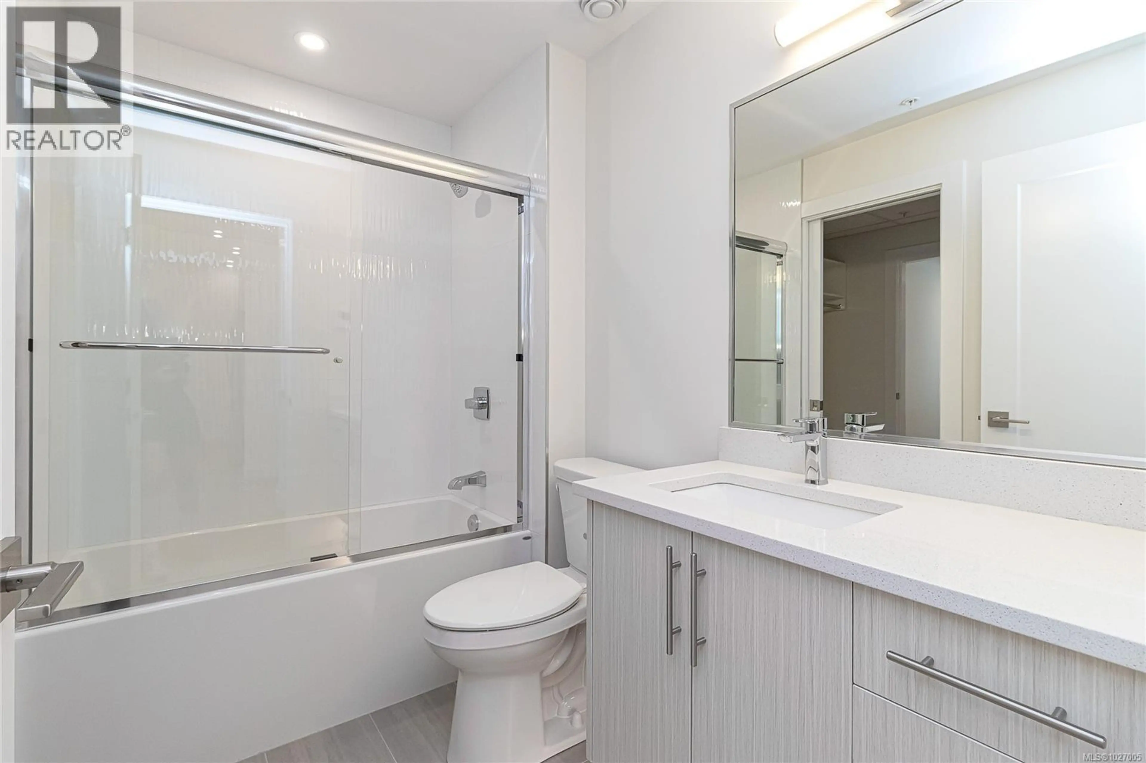 Property at #304 924 JENKINS AVE, Langford, BC