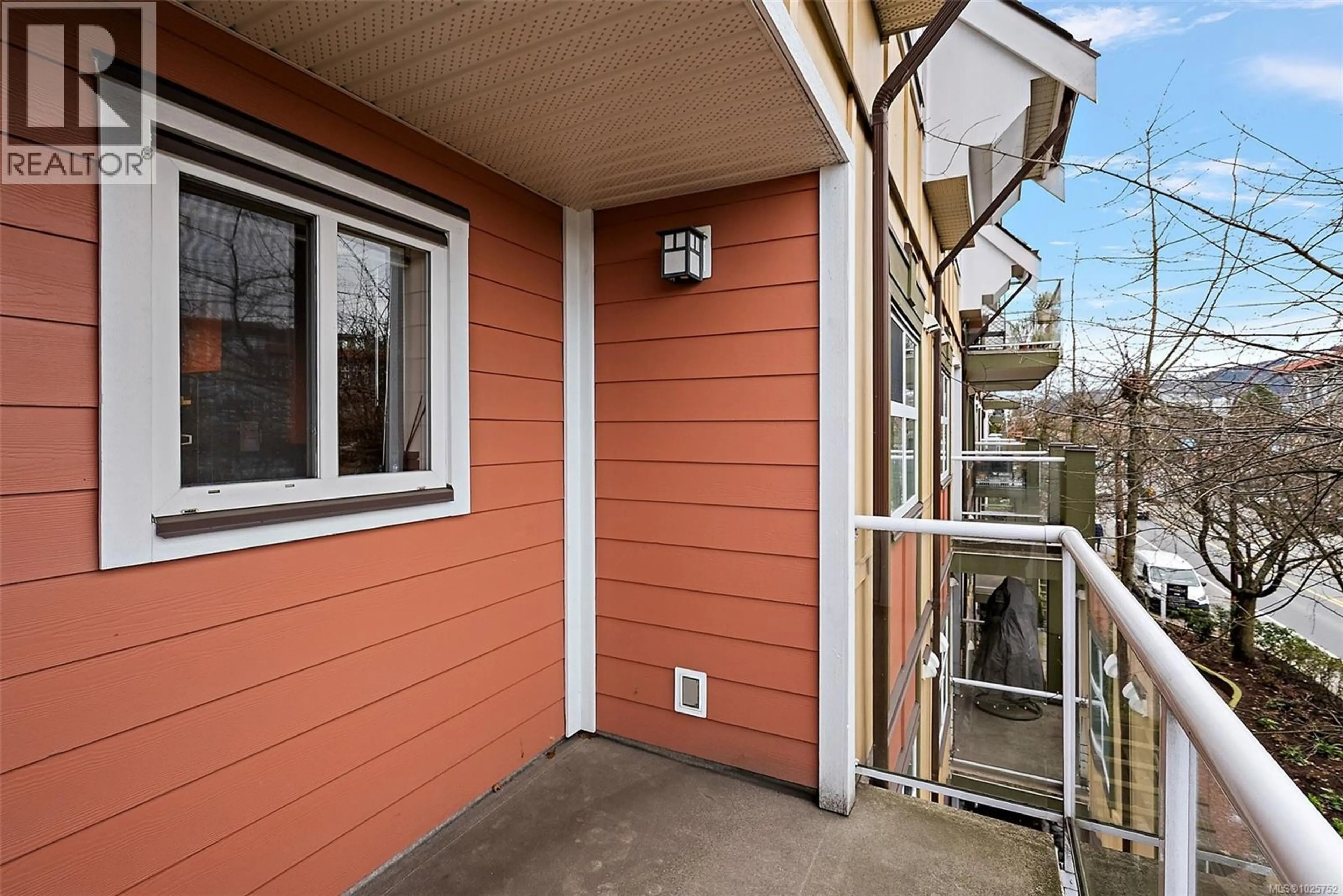 Property at #306 655 GOLDSTREAM AVE, Langford, BC