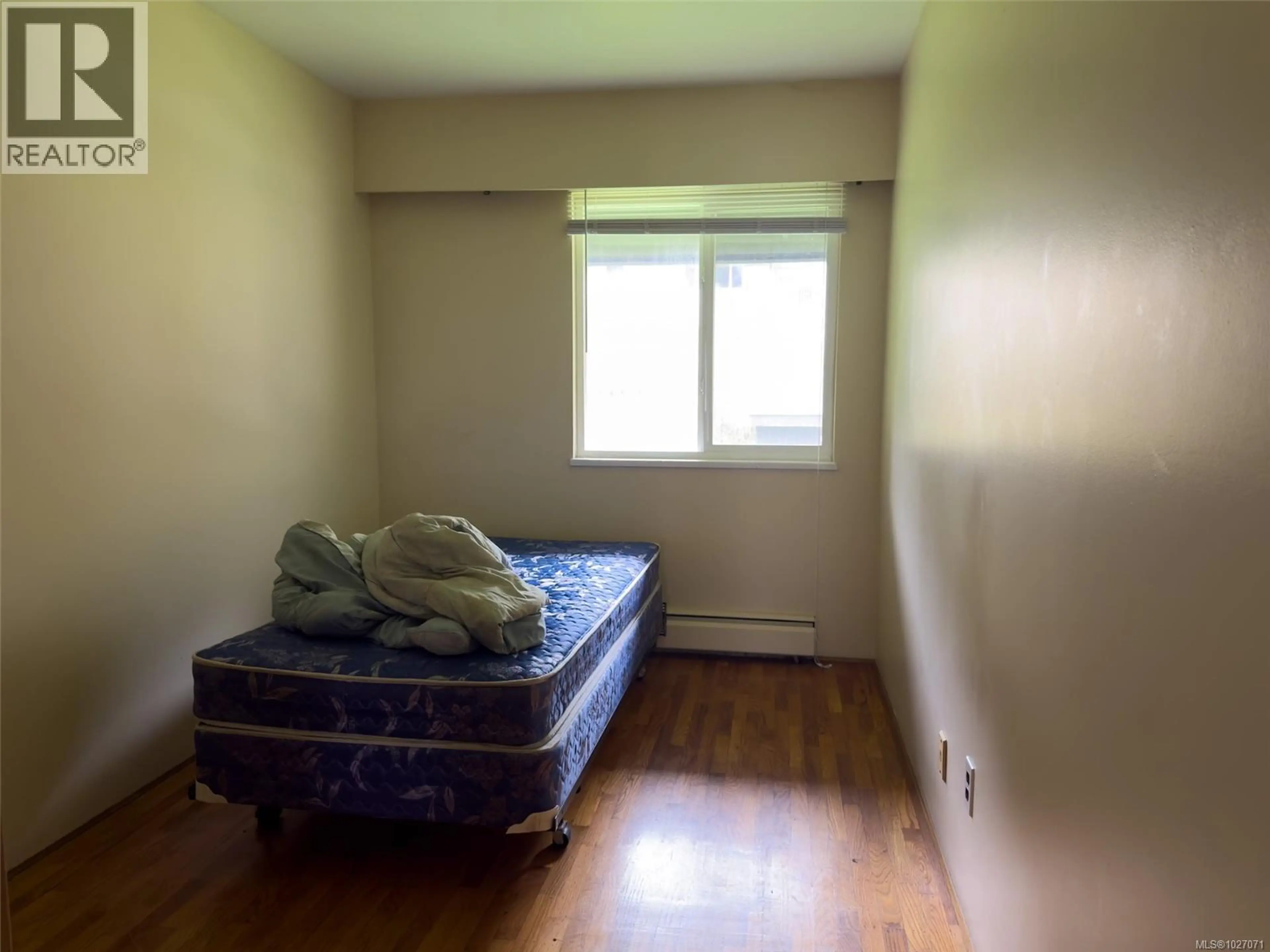 Property at #403 1083 MAQUINNA AVE, Port Alice, BC