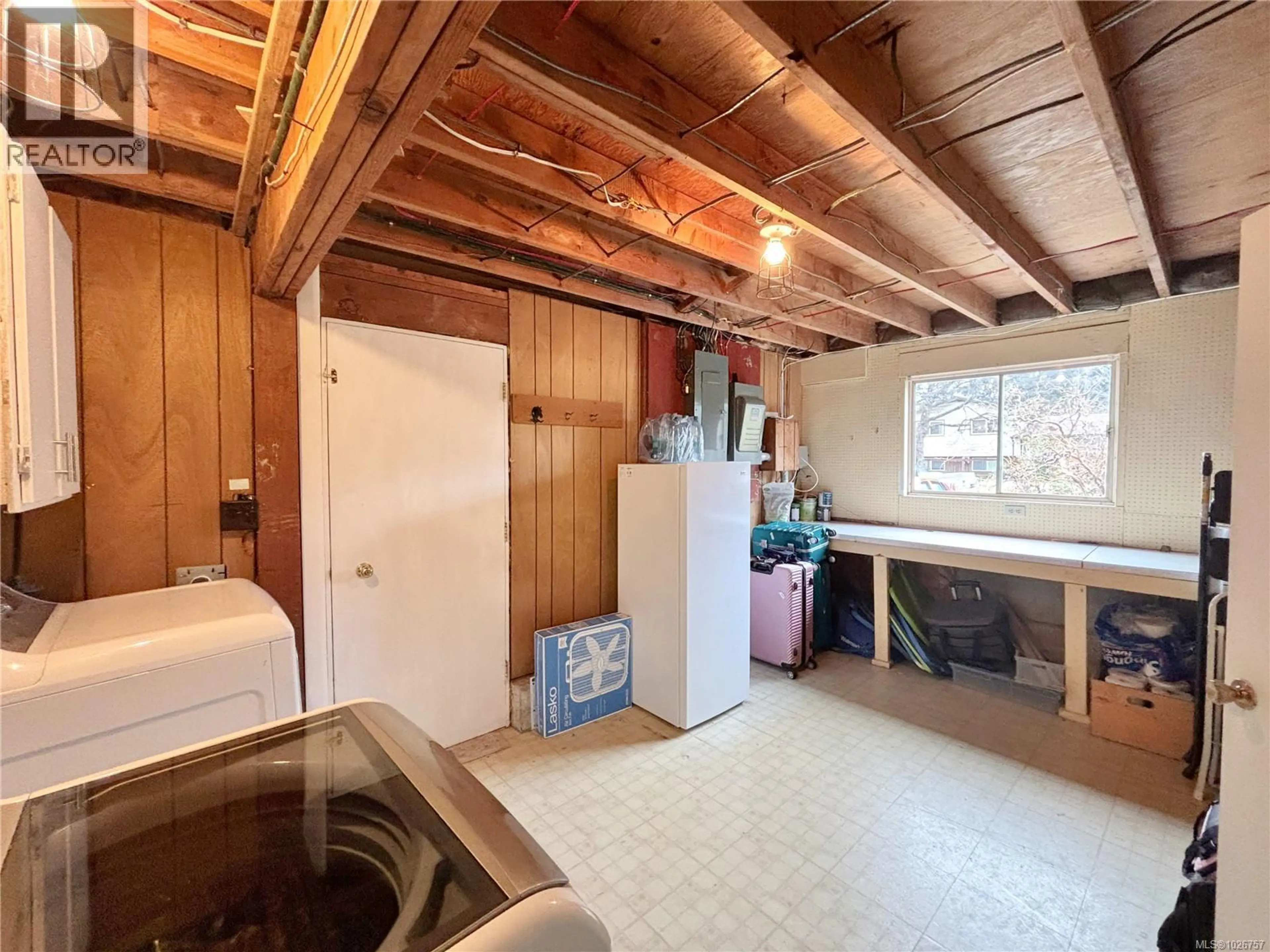 Property at 530 DOGWOOD DR, Gold River, BC