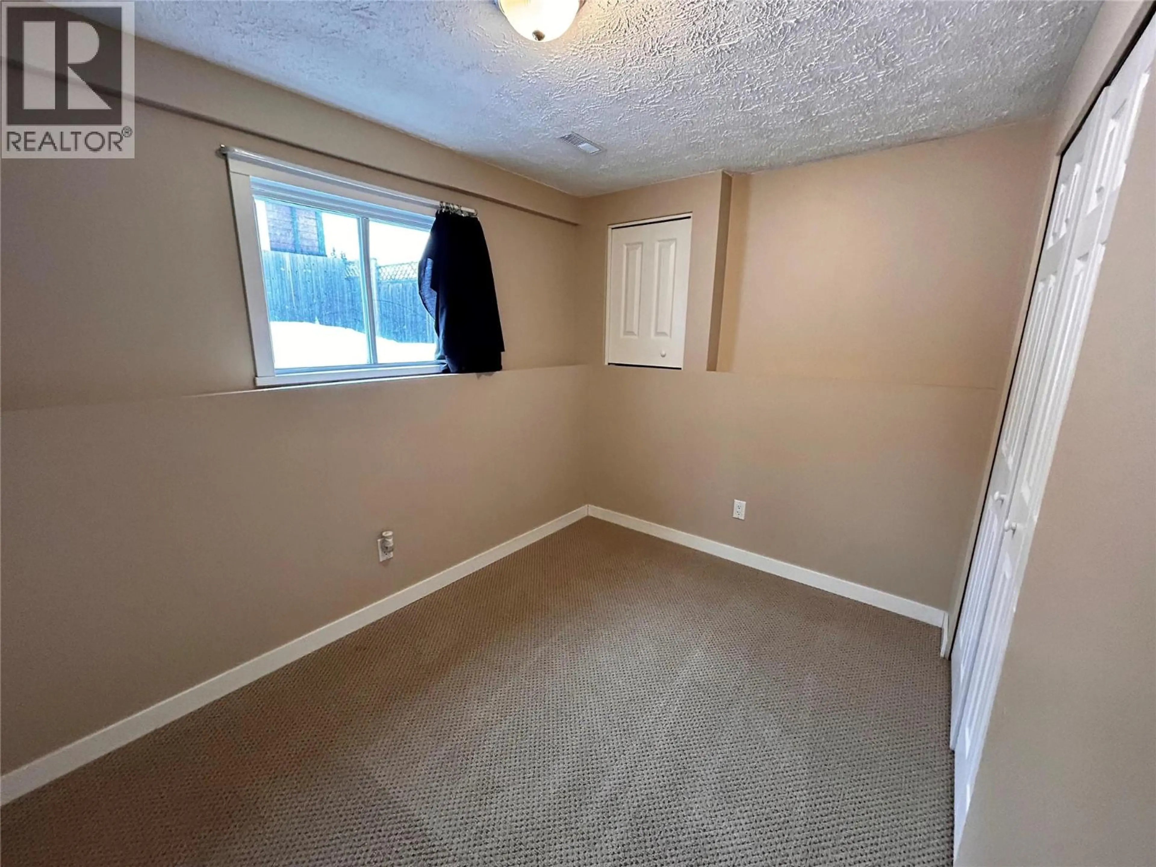 Property at 404 WILLOW DRIVE, Tumbler Ridge, BC