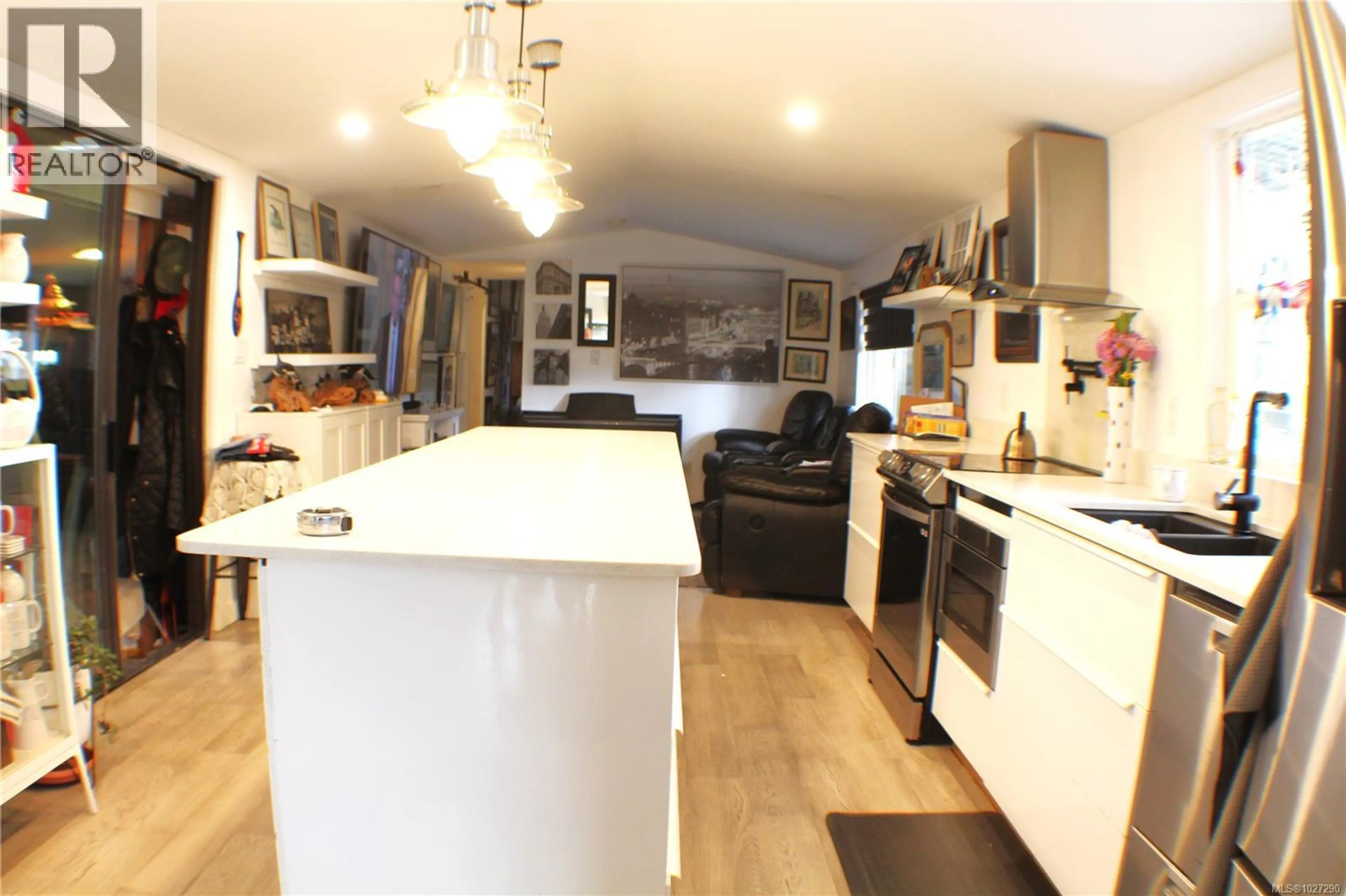 Property at 1120 DONNA AVE, Langford, BC