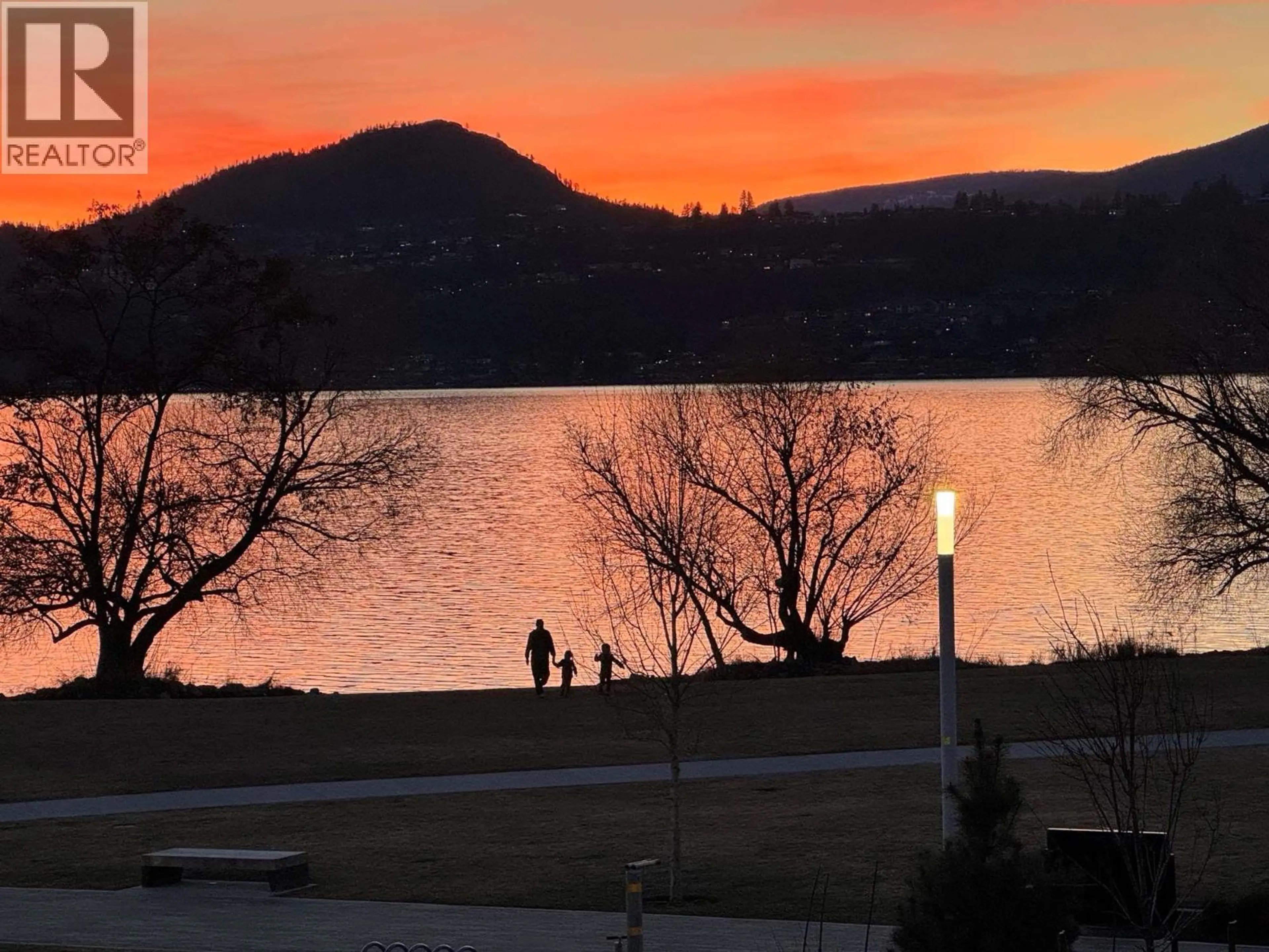 Property at #305 3051 ABBOTT STREET, Kelowna, BC