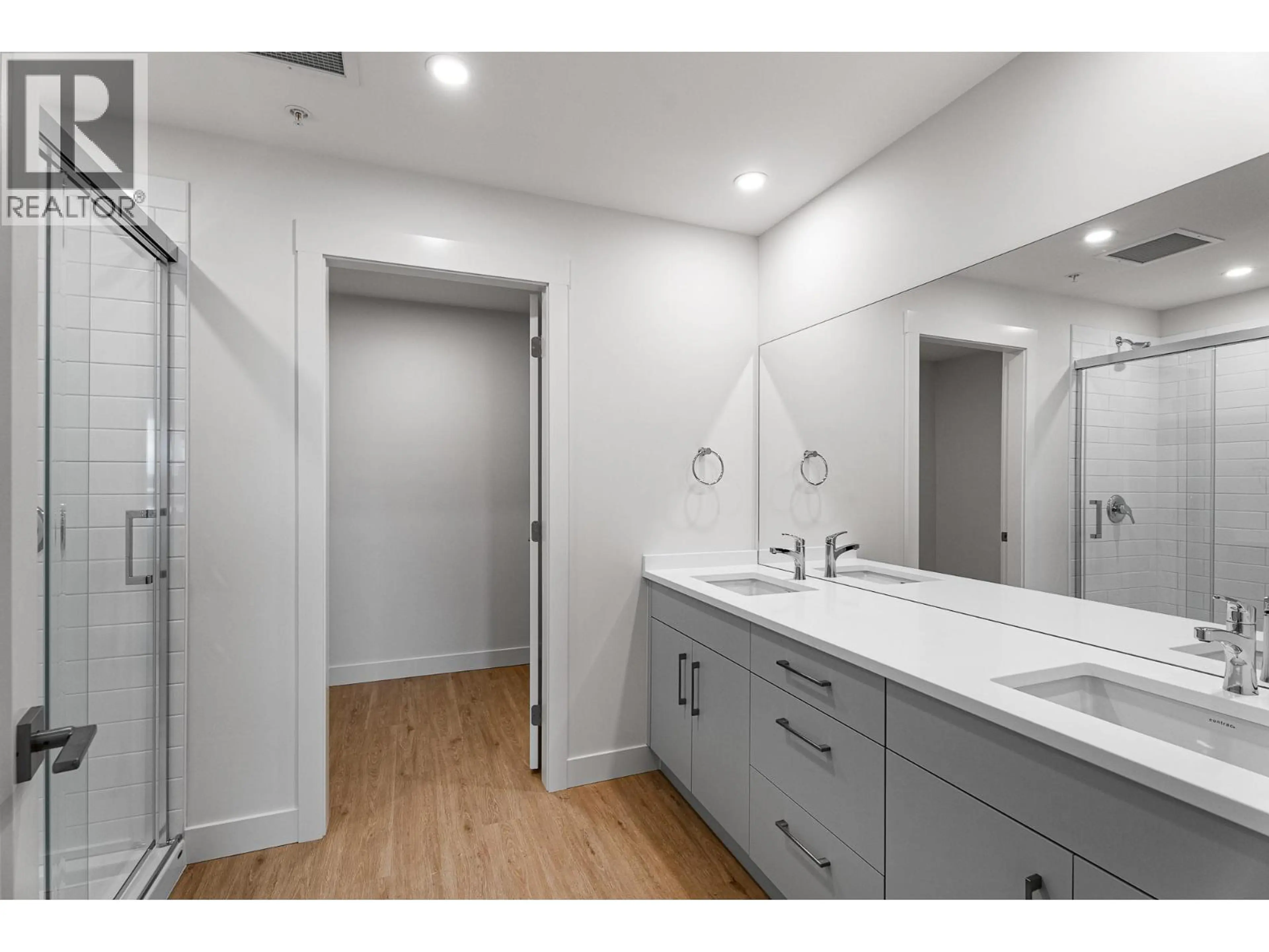 Property at #206 1844 QU'APPELLE BOULEVARD, Kamloops, BC