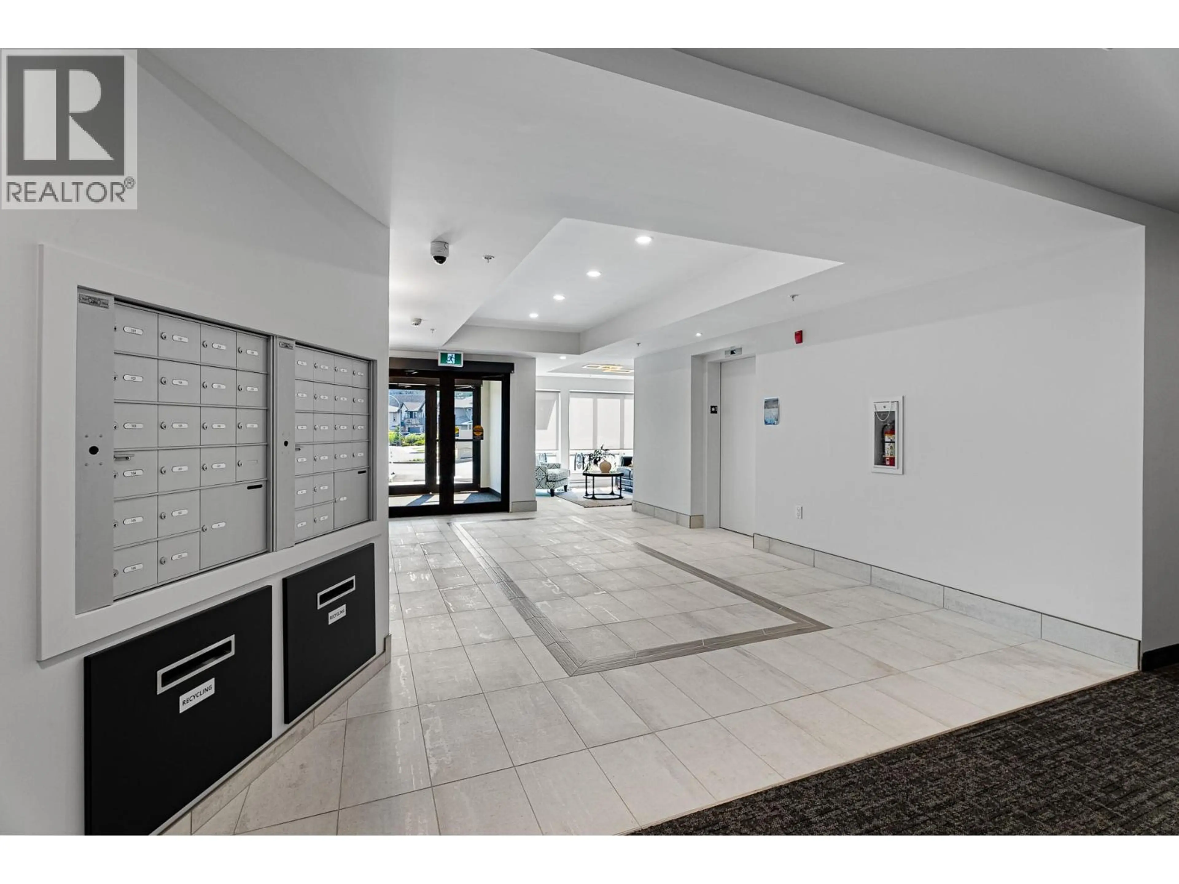 Property at #206 1844 QU'APPELLE BOULEVARD, Kamloops, BC