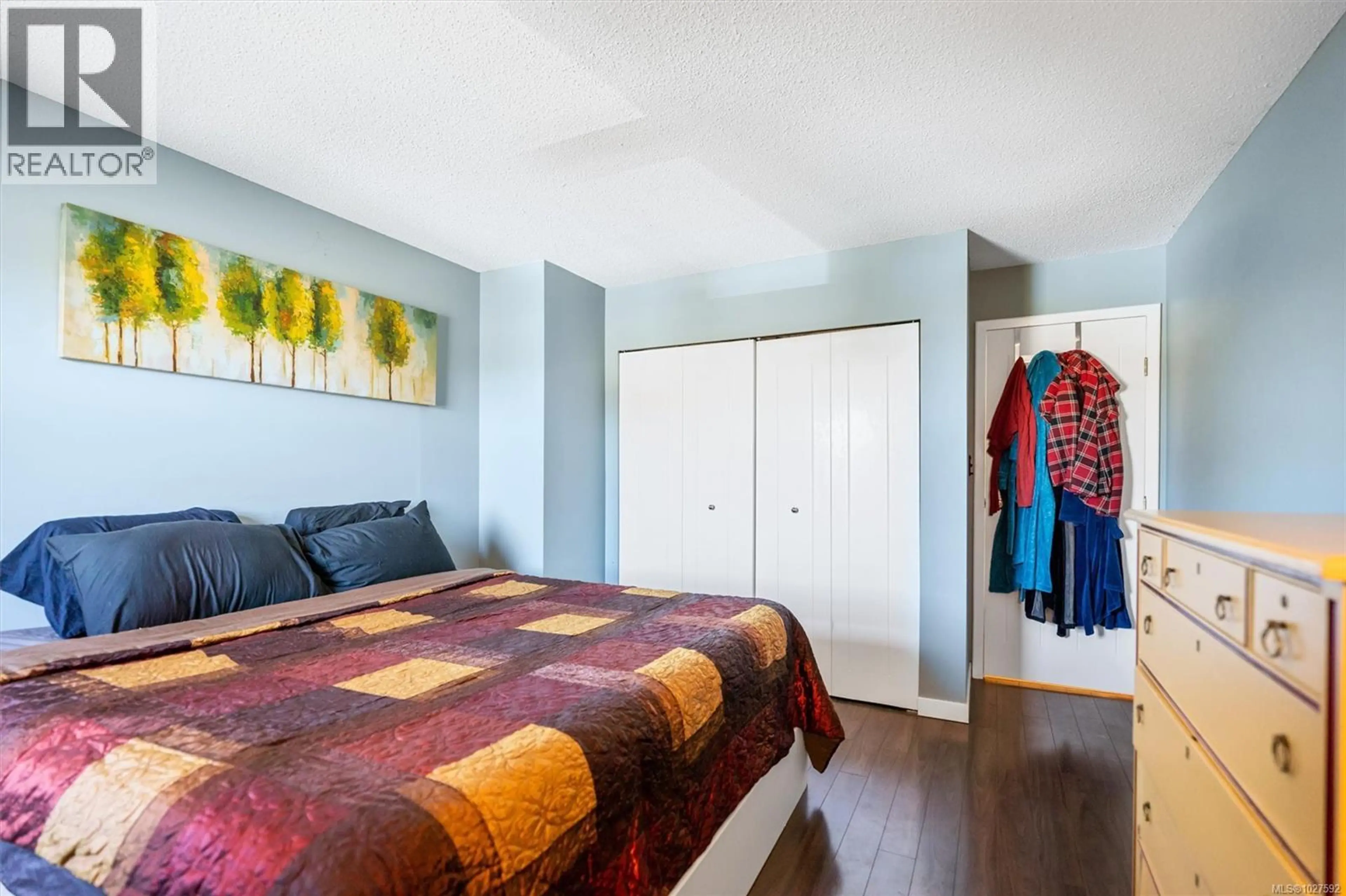 Property at #301 1725 CEDAR HILL CROSS RD, Saanich, BC