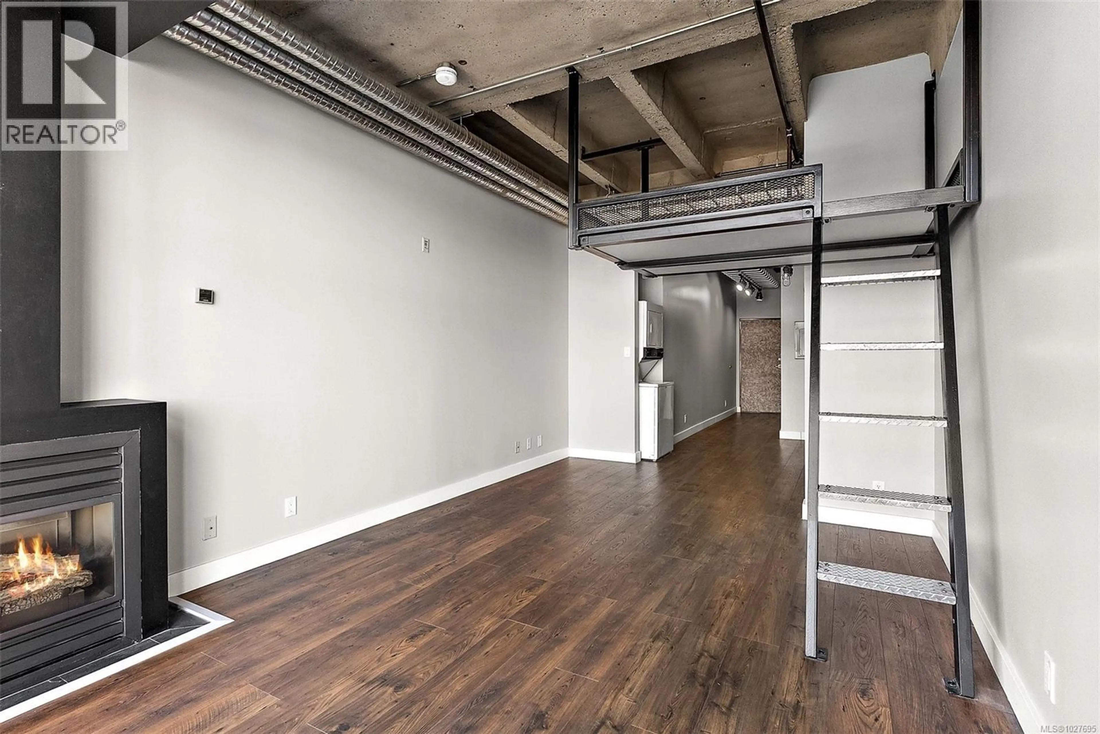 Property at #407 1061 FORT ST, Victoria, BC